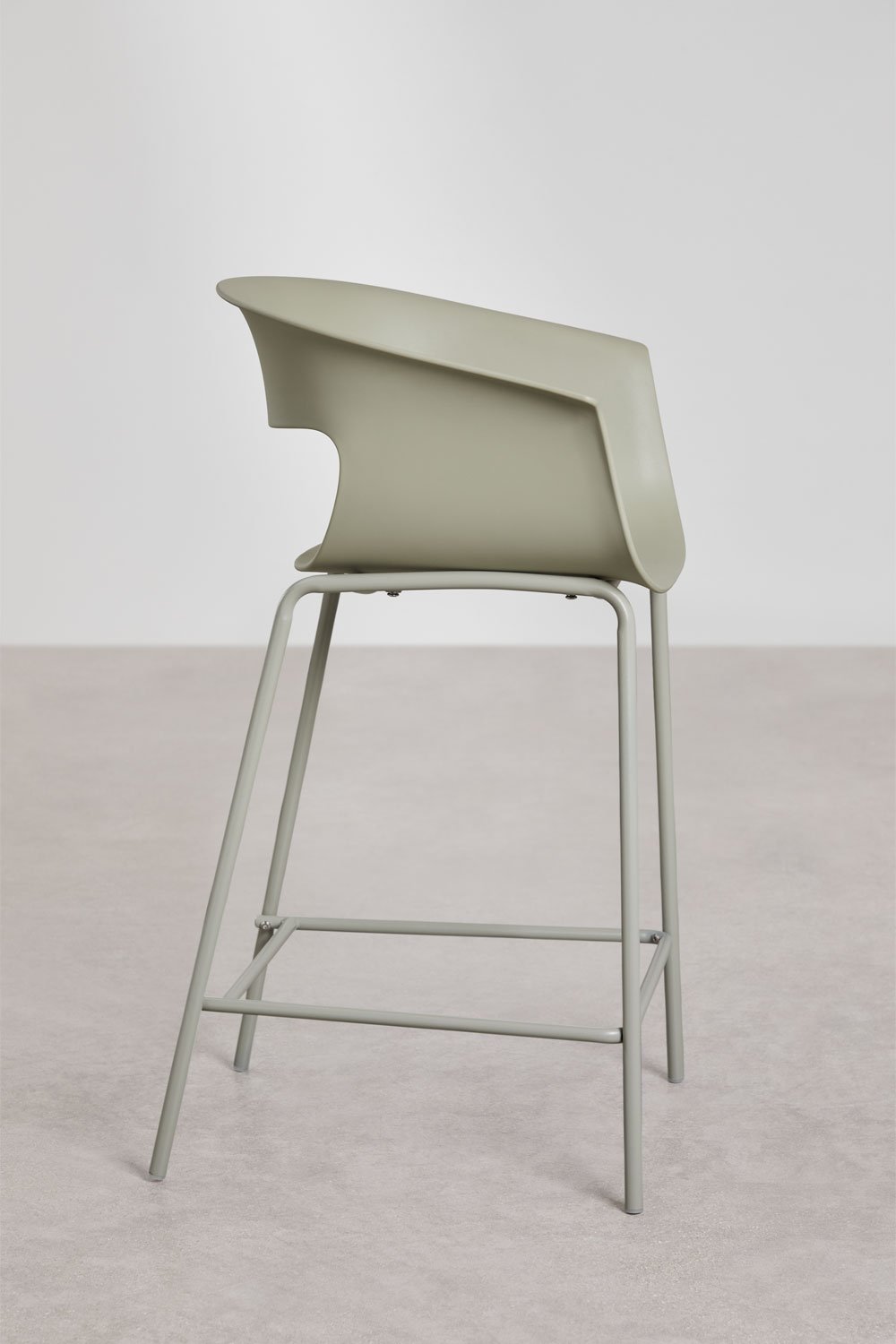 4-Pack garden high stools 65 cm in polypropylene and sage green steel Alanys, gallery image 3
