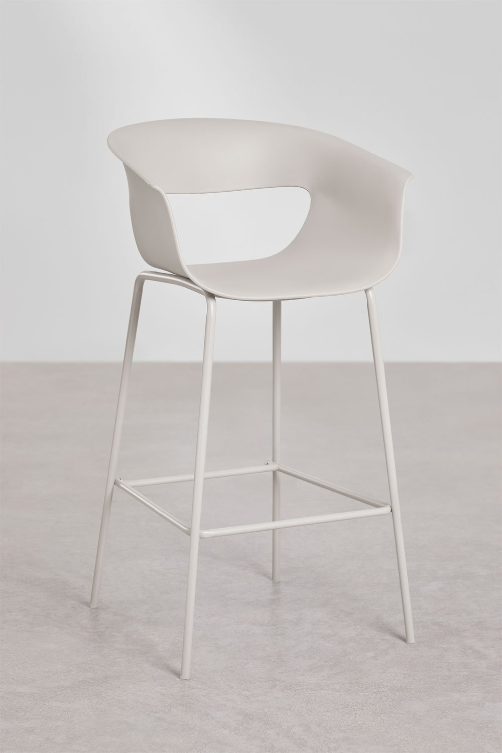 Alanys high stool in polypropylene and iron, gallery image 1