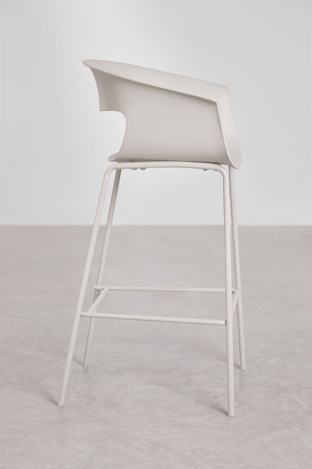 Alanys high stool in polypropylene and iron, gallery image 2