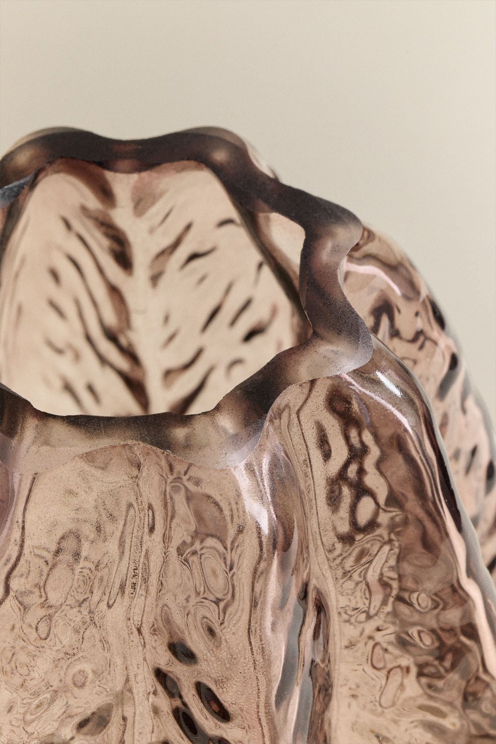 Brenat glass vase, gallery image 3