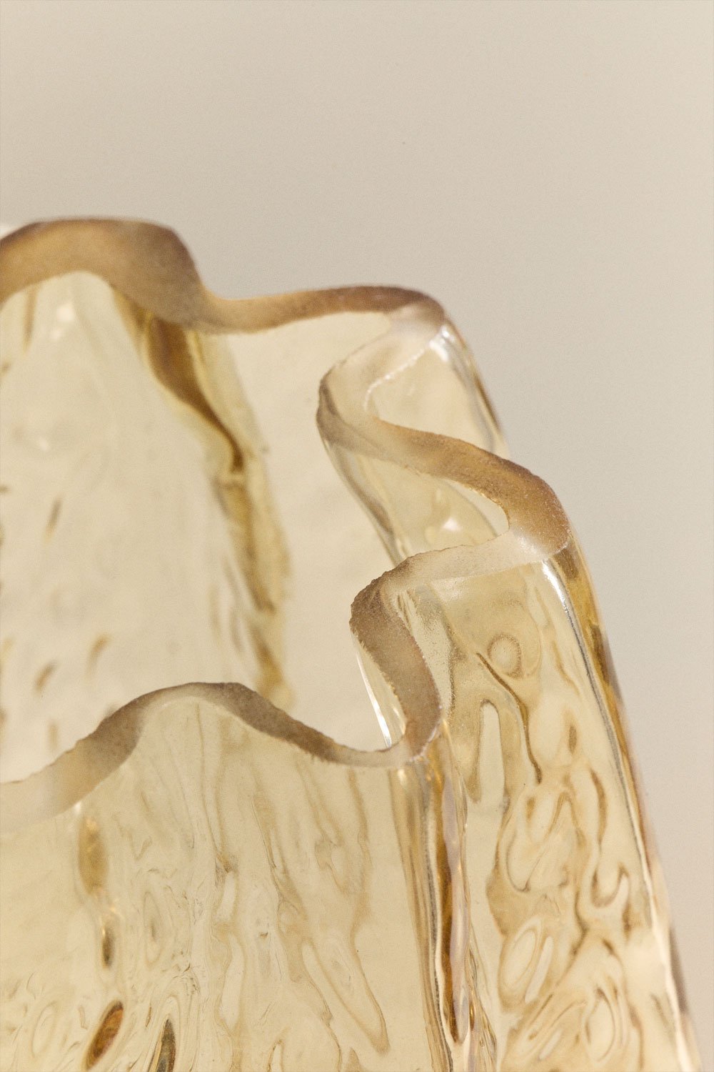 Brenat glass vase, gallery image 3