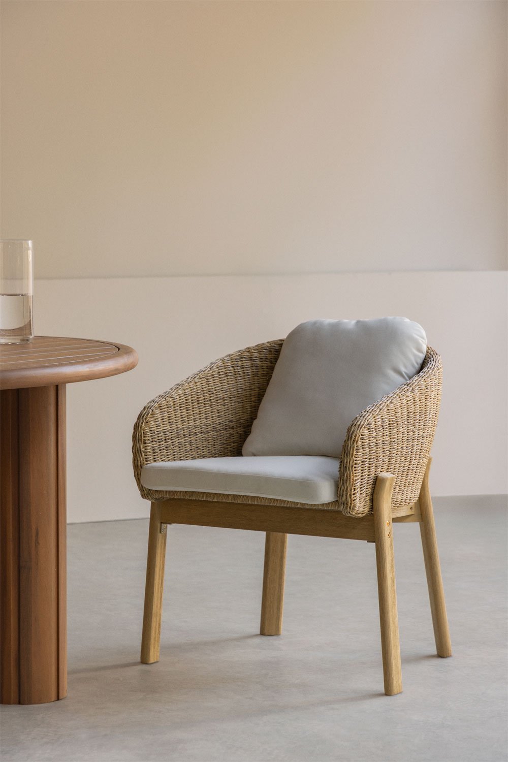 Leilan dining chair with armrests in acacia wood and synthetic rattan, gallery image 1