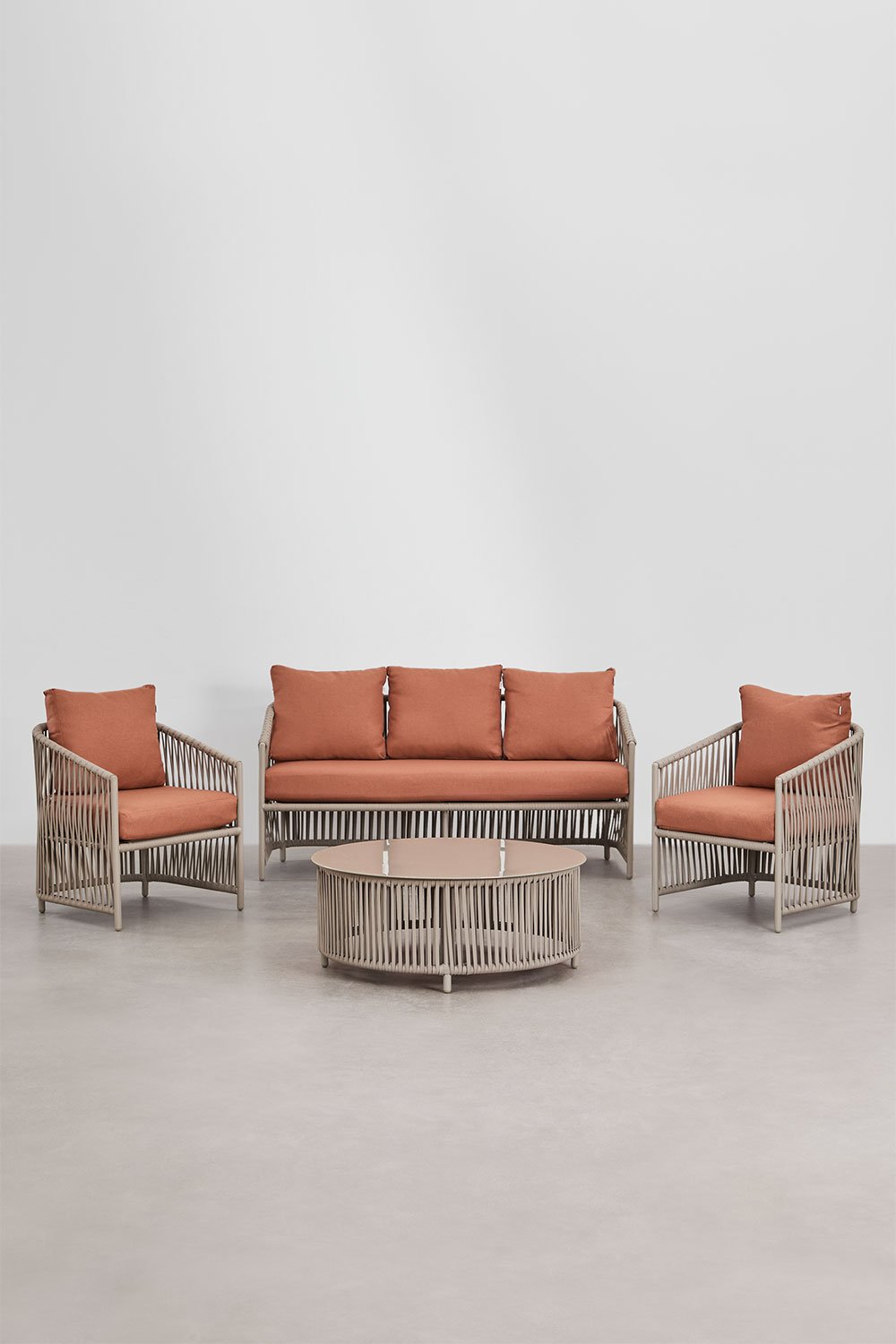 Garden set with 2-seater sofa, 2 armchairs and coffee tables in aluminium and braided rope Sophie, gallery image 2