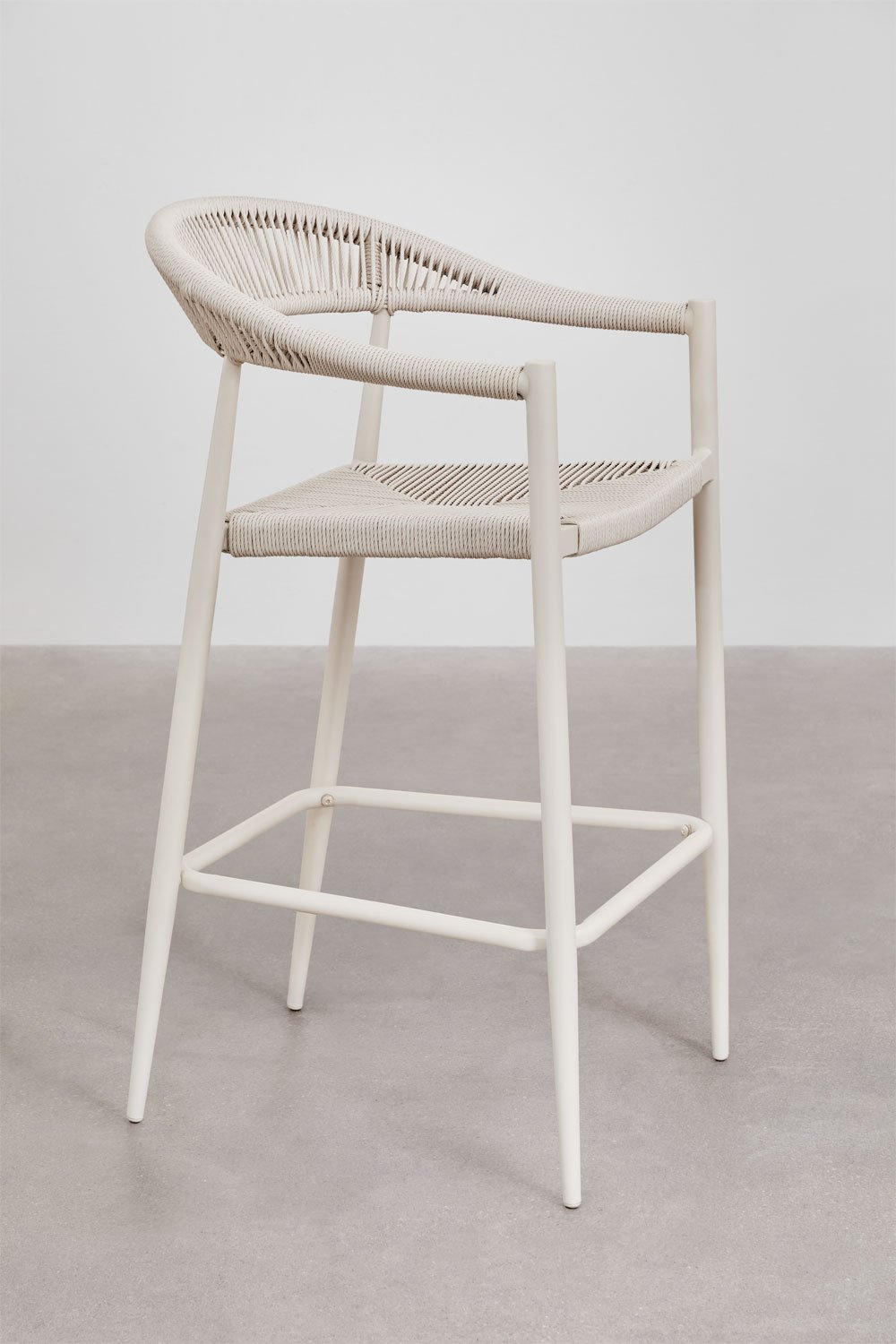 Amatria high garden stool in aluminium and braided rope, gallery image 2