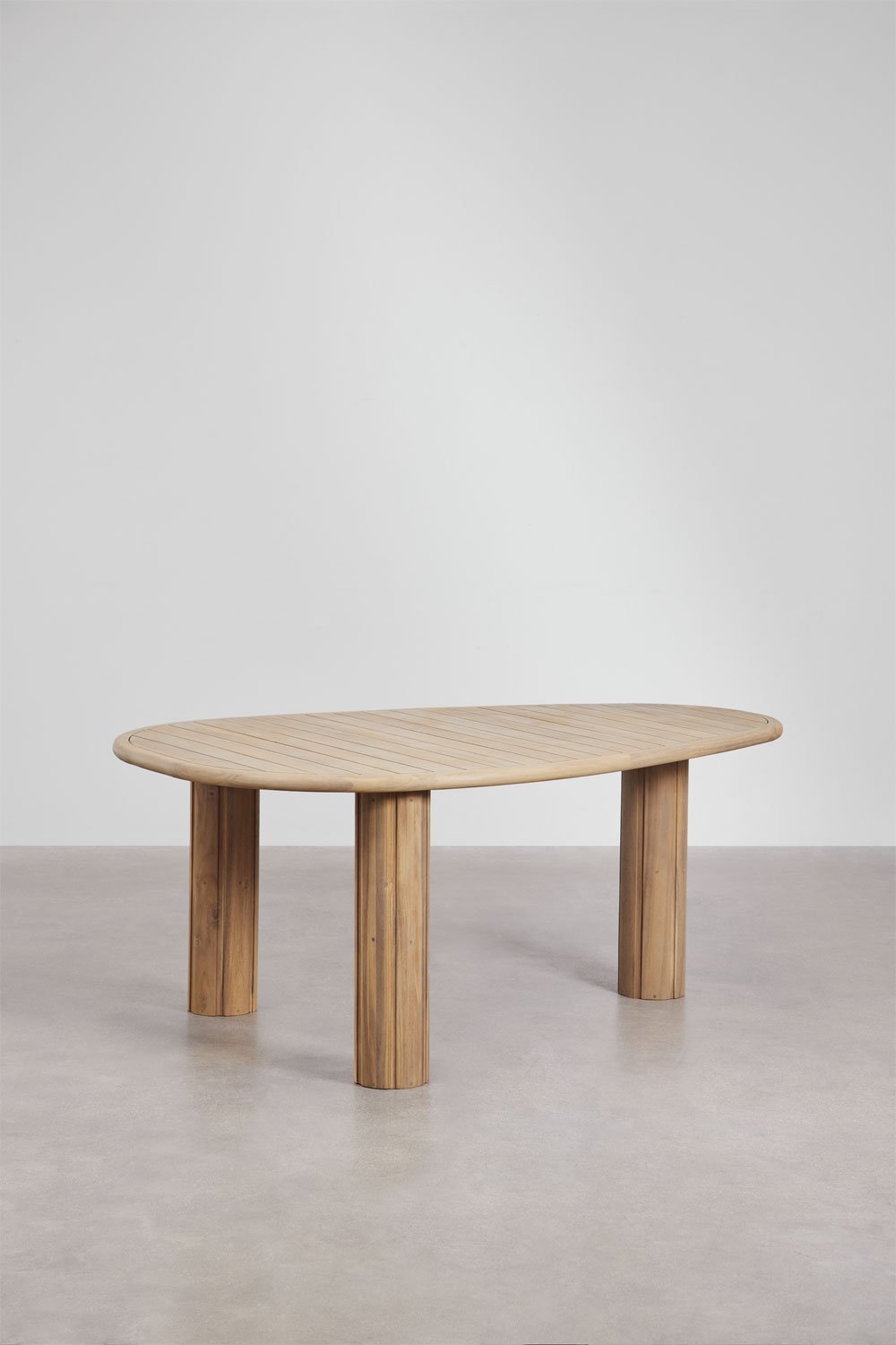 Danara oval garden table in acacia wood, gallery image 2