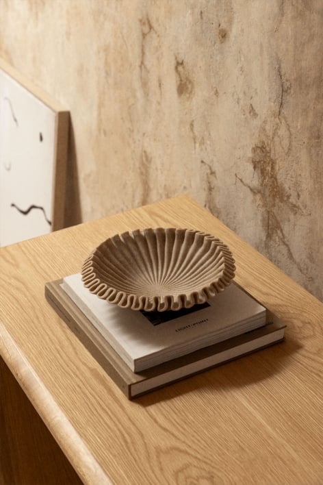 Irente decorative resin bowl