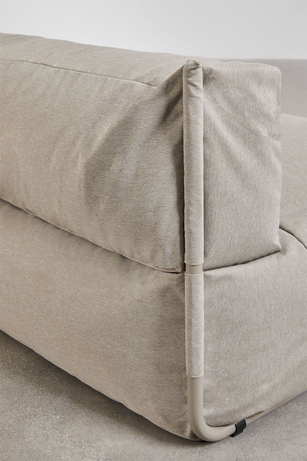 Central module for the Oporto modular garden sofa, gallery image 3