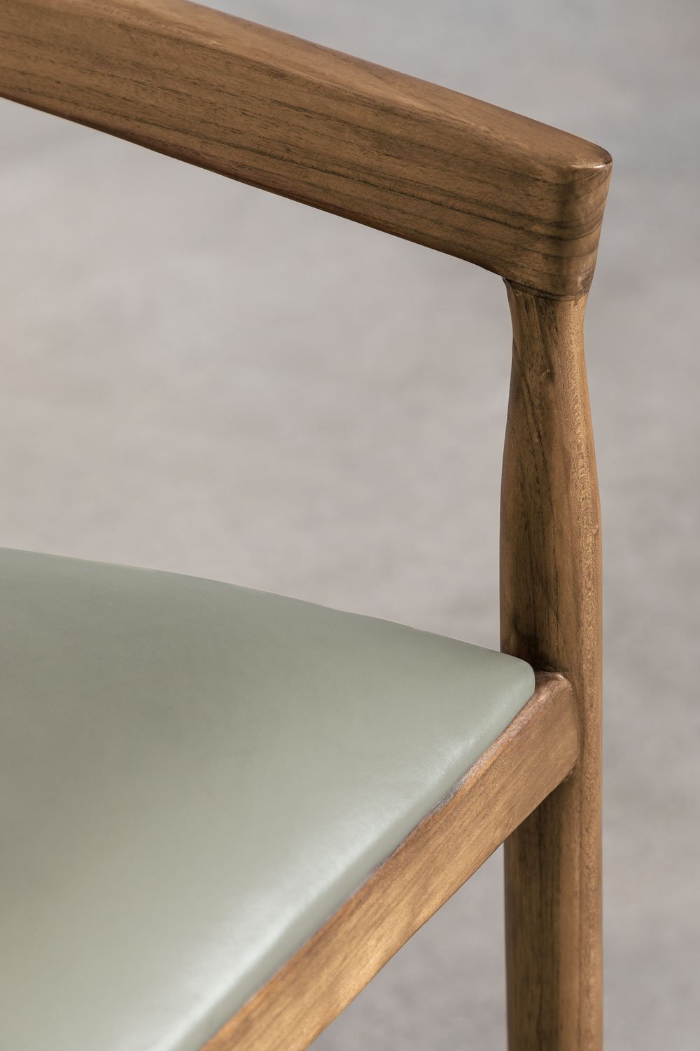 Pack of 4 Visby high leather stools (70 cm), gallery image 6