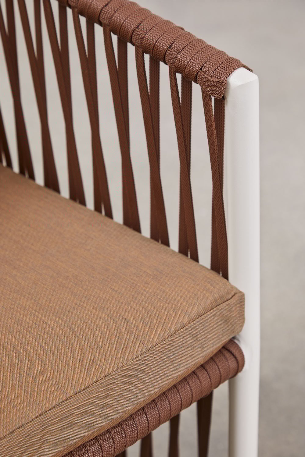 Sophie garden chair with armrests in aluminium and braided rope, gallery image 7