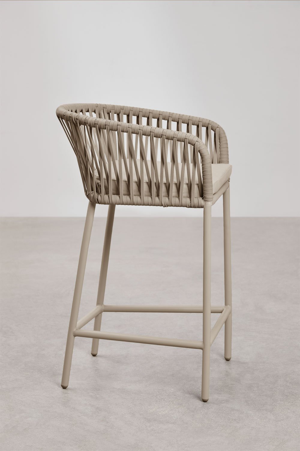 Pack of 2 Arhiza high stools, gallery image 2