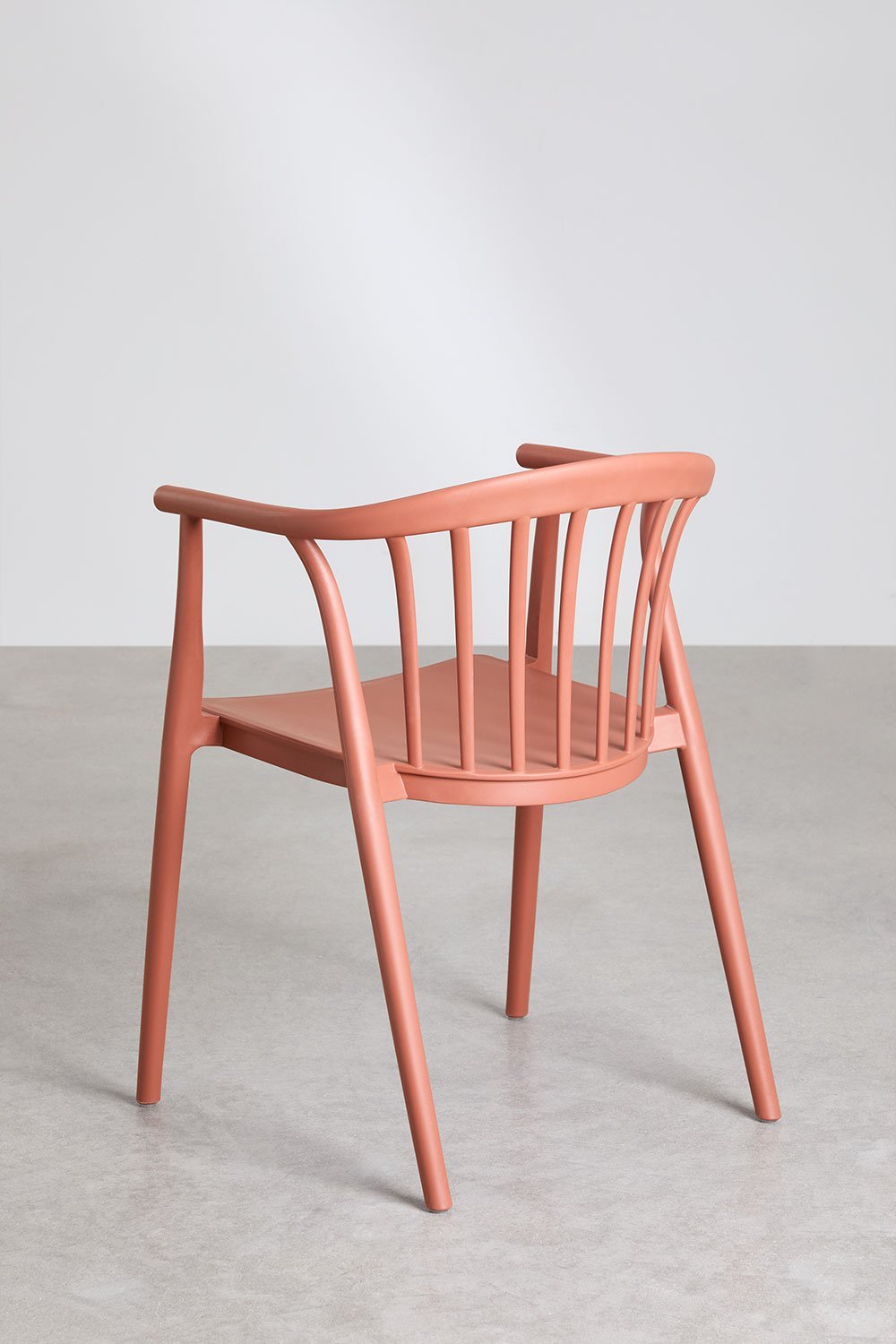 Ivor stackable dining chair with armrests in polypropylene, gallery image 3