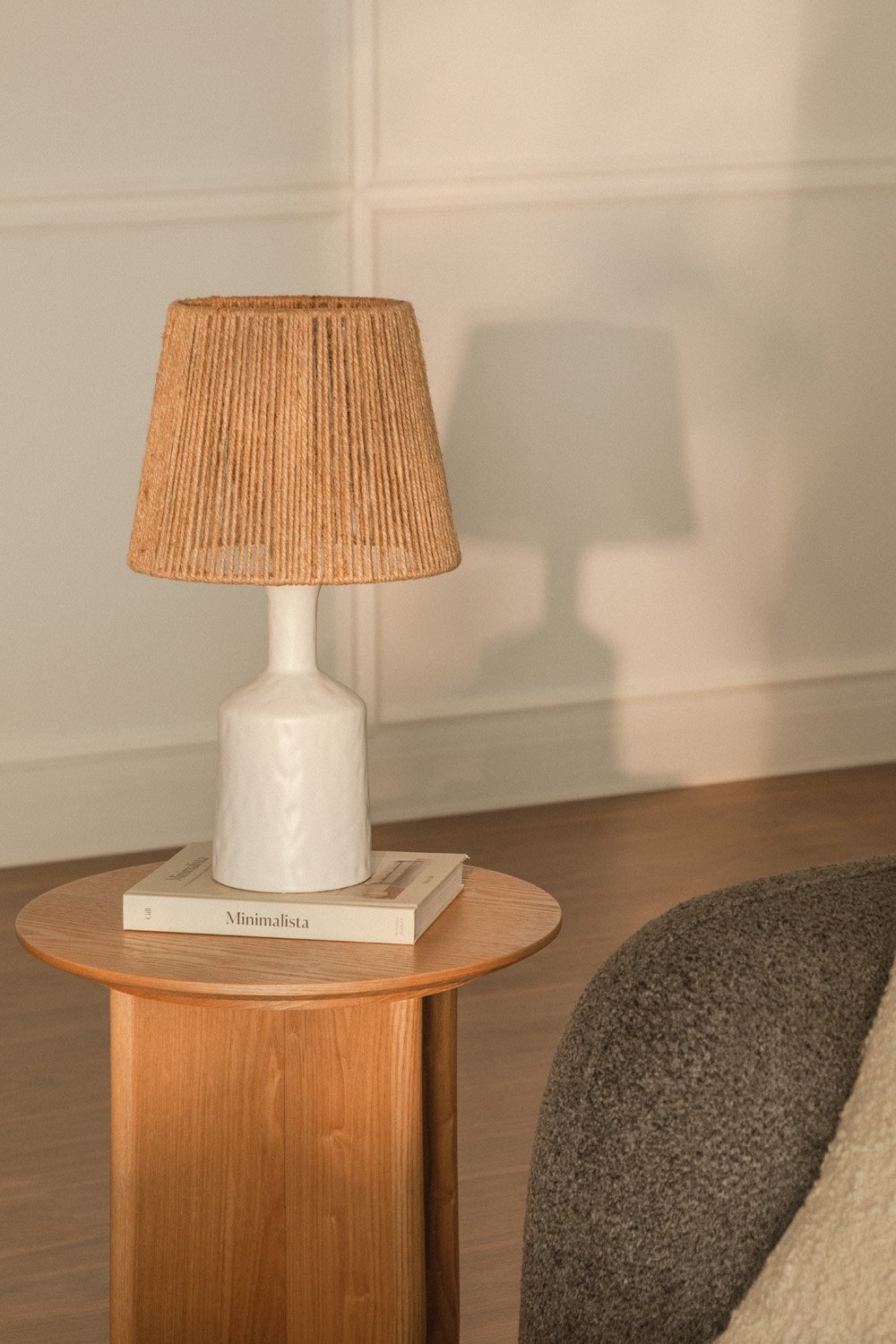 Ceramic Table Lamp Elin, gallery image 1