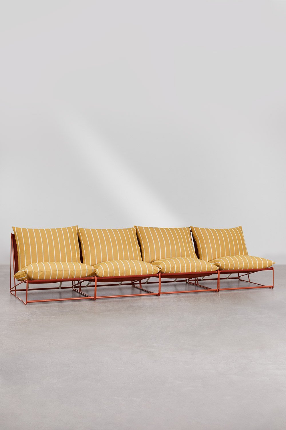 Amaro 4-piece modular garden sofa, gallery image 3