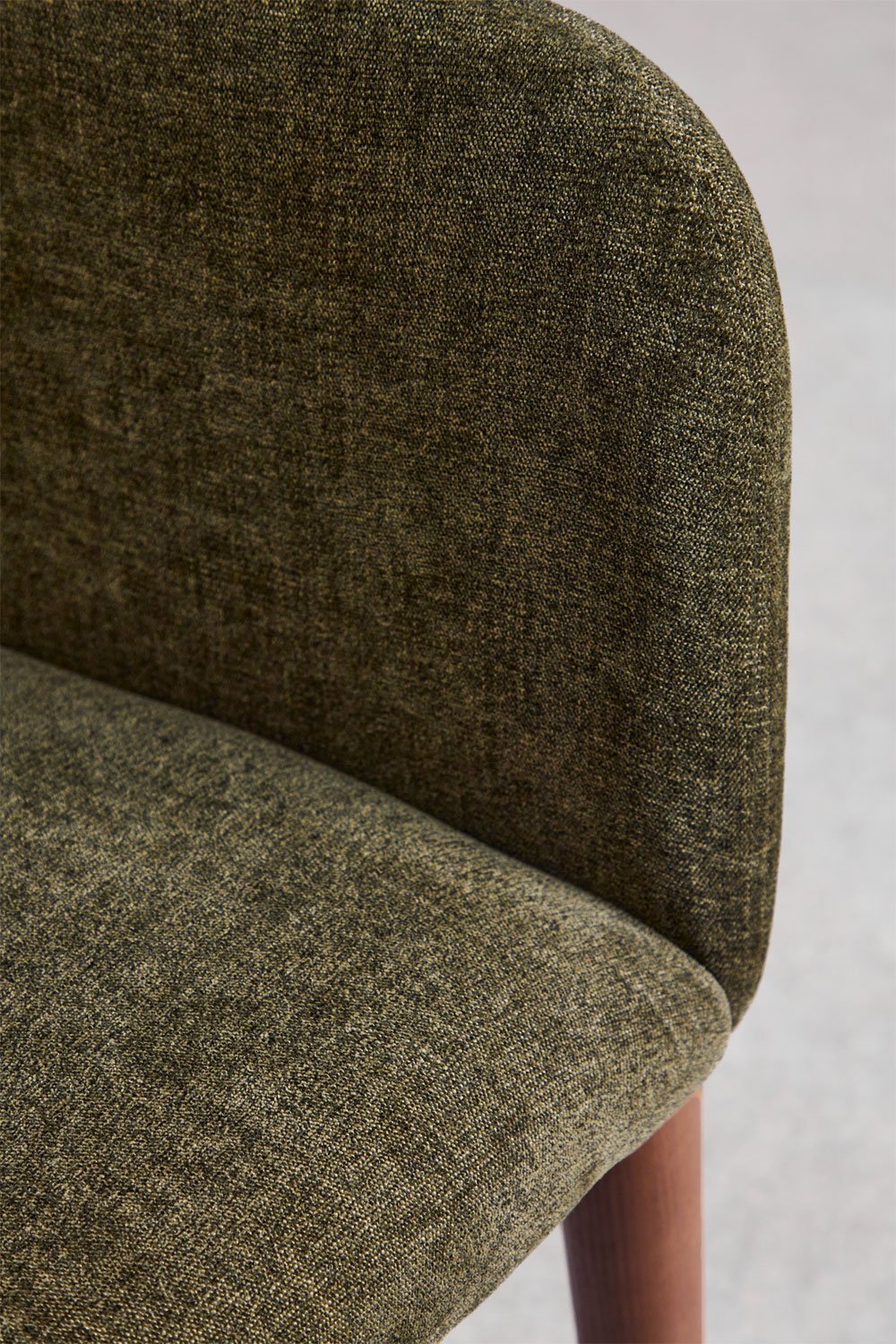 Pack of 4 Bunia upholstered dining chairs with armrests, gallery image 7