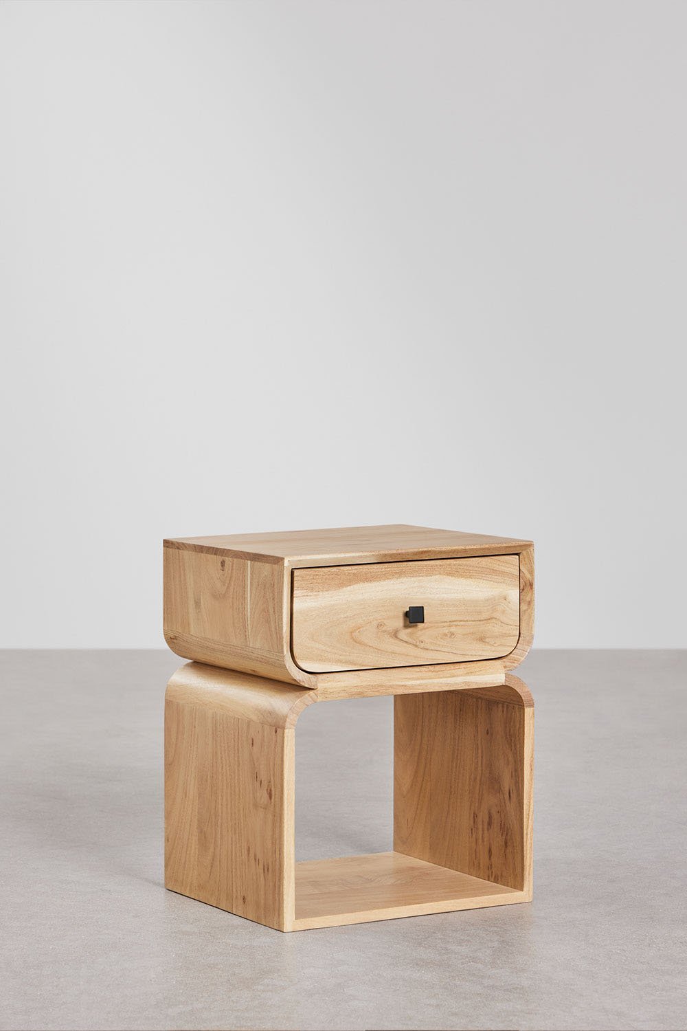 Ferni wooden bedside table 40x35 cm, gallery image 3