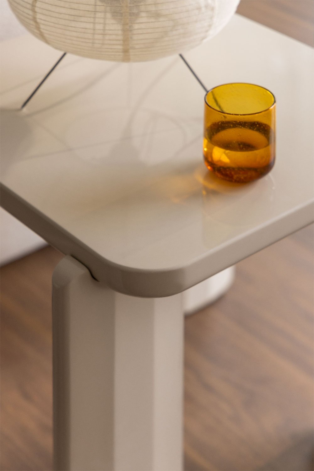 Square side table 50x50 cm in MDF Geneva, gallery image 2