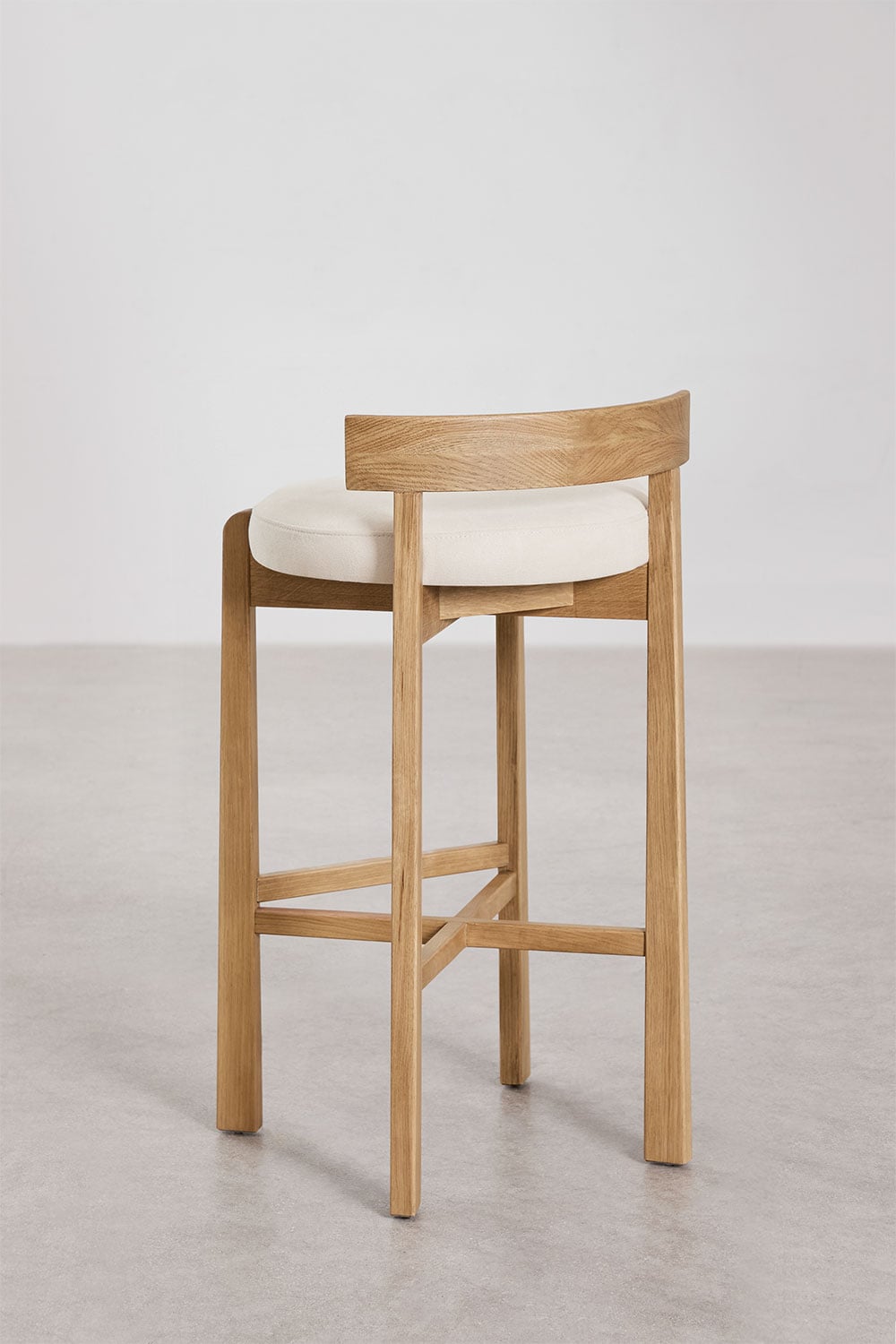 Pack of 2 high stools in oak wood and Manila upholstery, gallery image 3