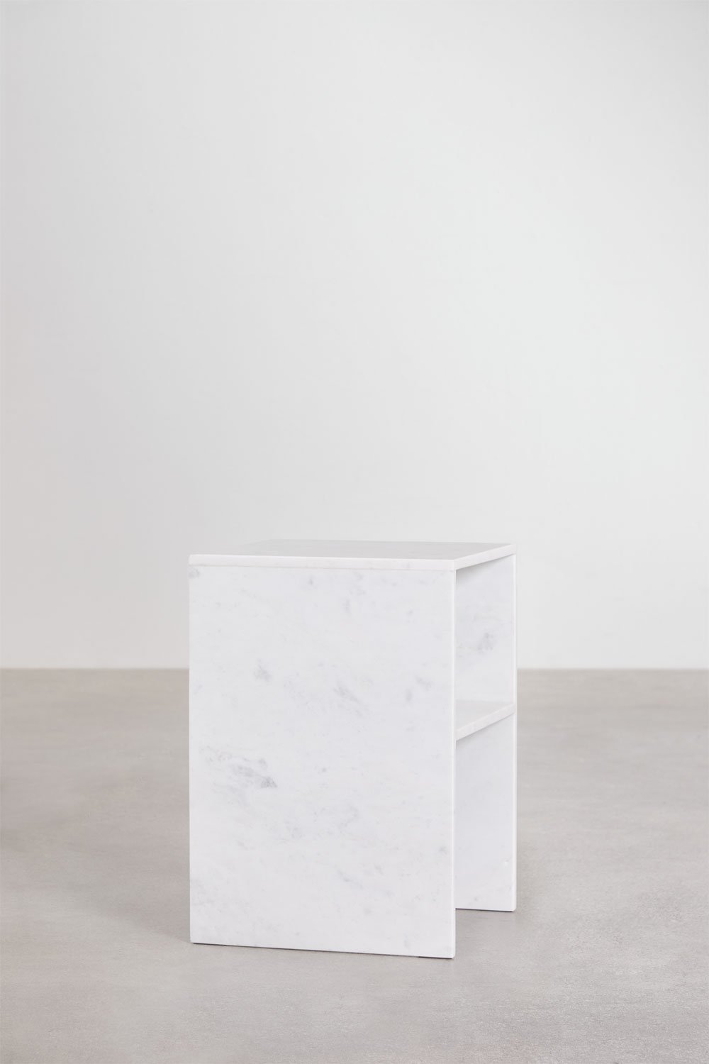 Square side table 35x35 cm in Gabrielle marble, gallery image 4