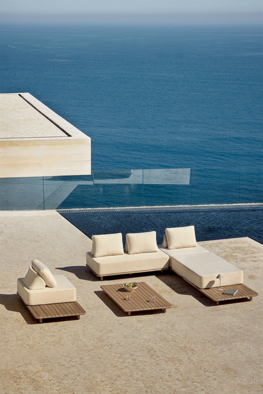 Garden set with 3-piece modular chaise longue sofa, side table, armchair and coffee table 160x95 cm in Portet acacia, gallery image 1