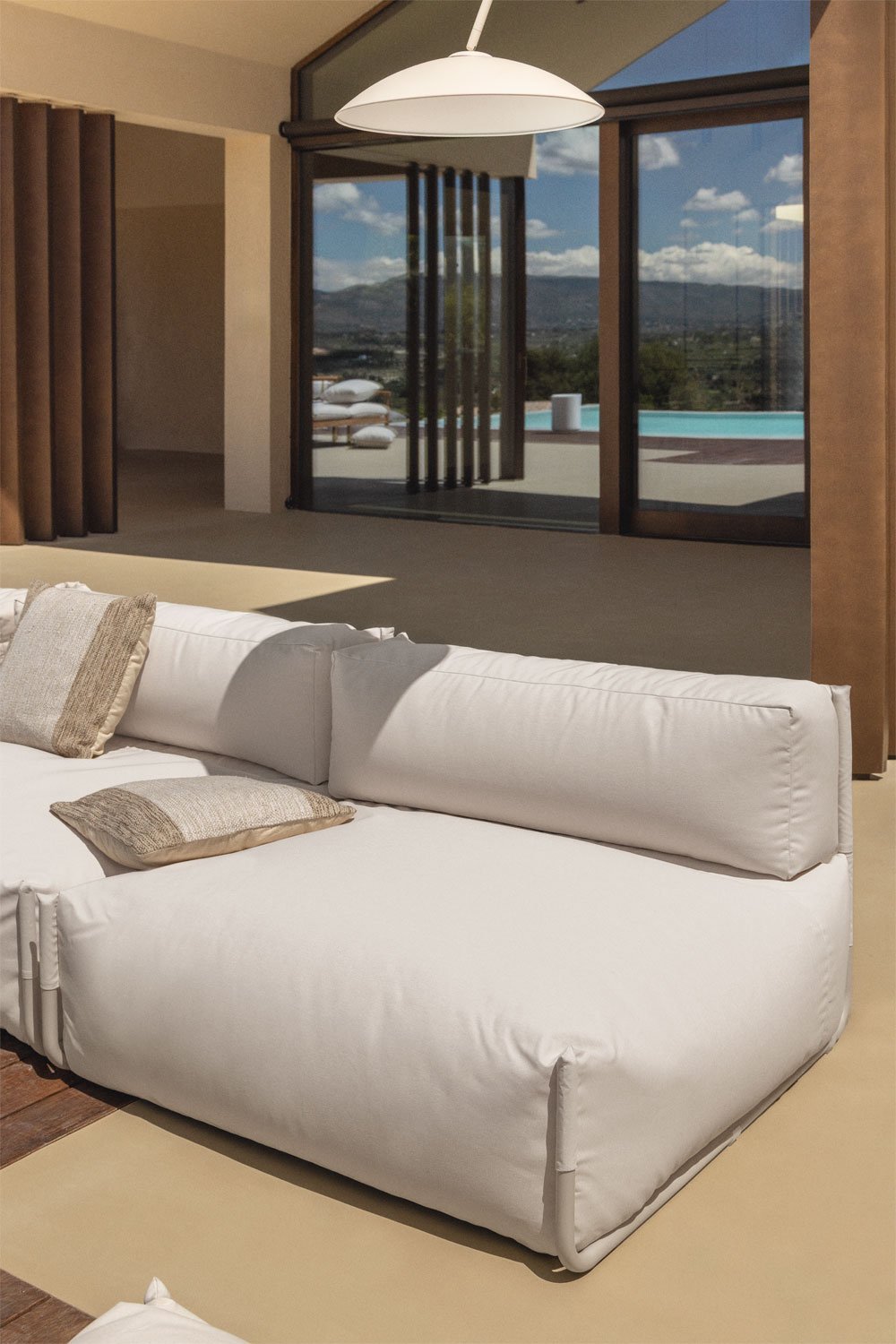 Central module for the Oporto modular garden sofa, gallery image 1