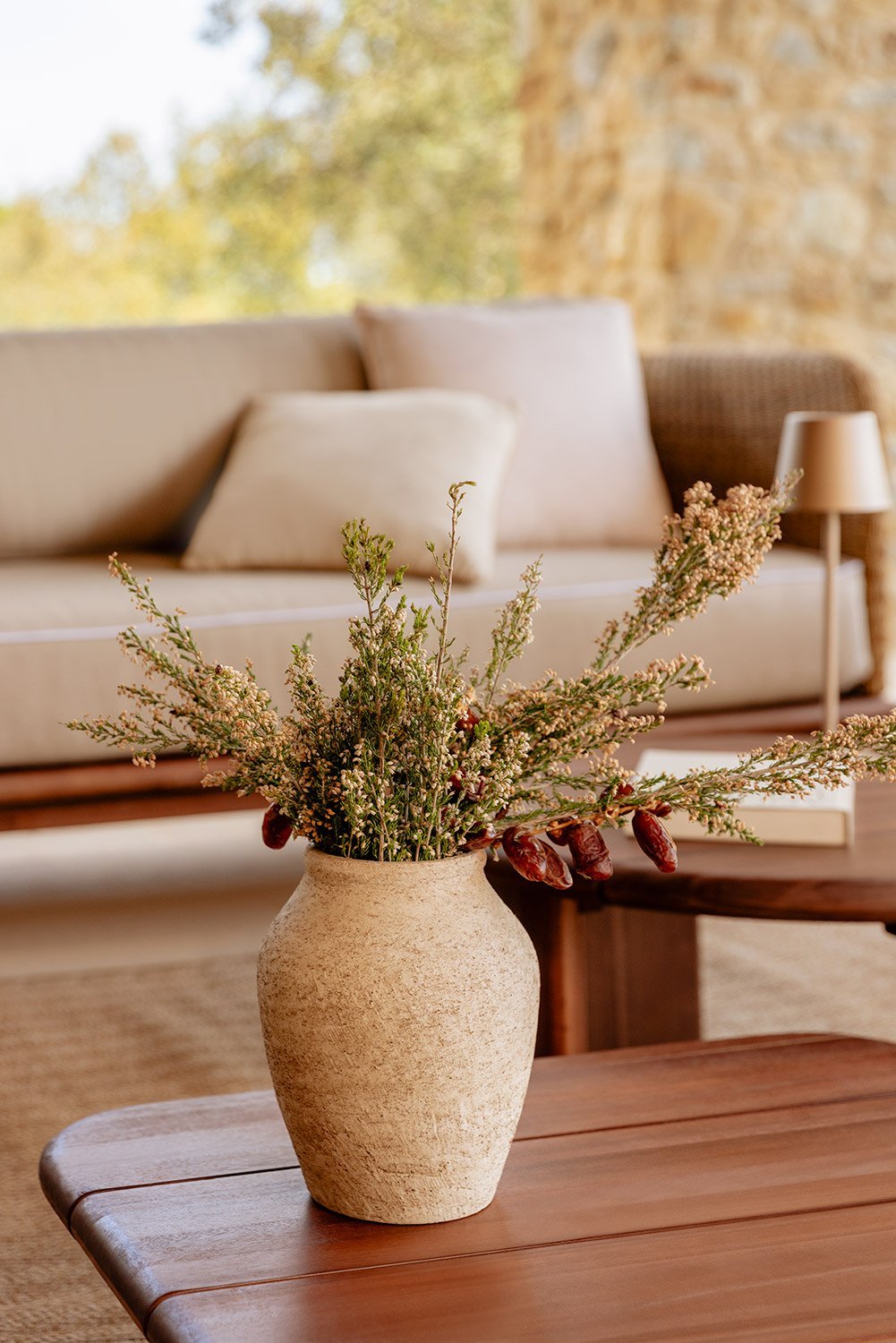 Freda 25 cm ceramic vase, gallery image 1
