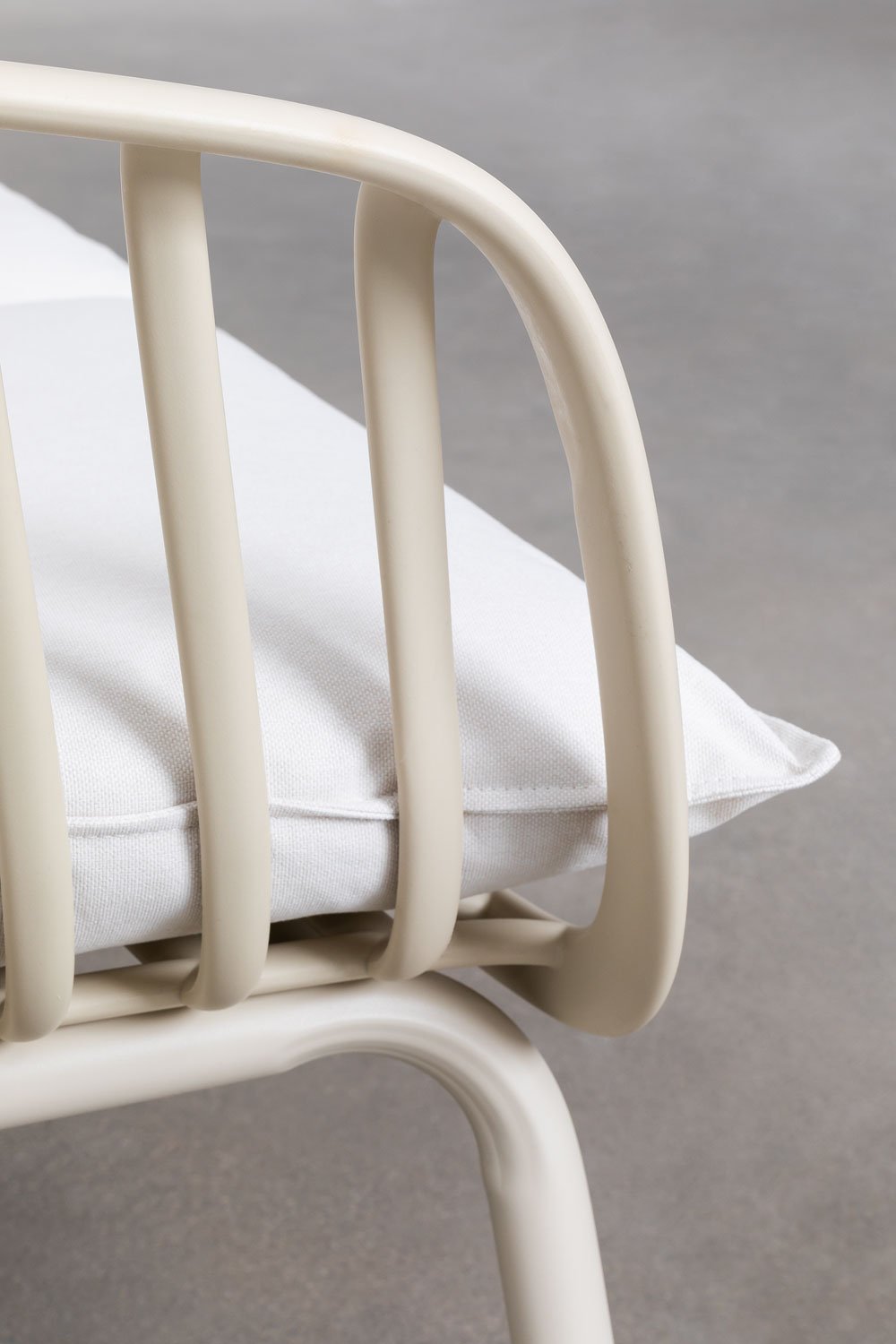 Pack of 2 garden armchairs in steel and polypropylene Aradina, gallery image 8