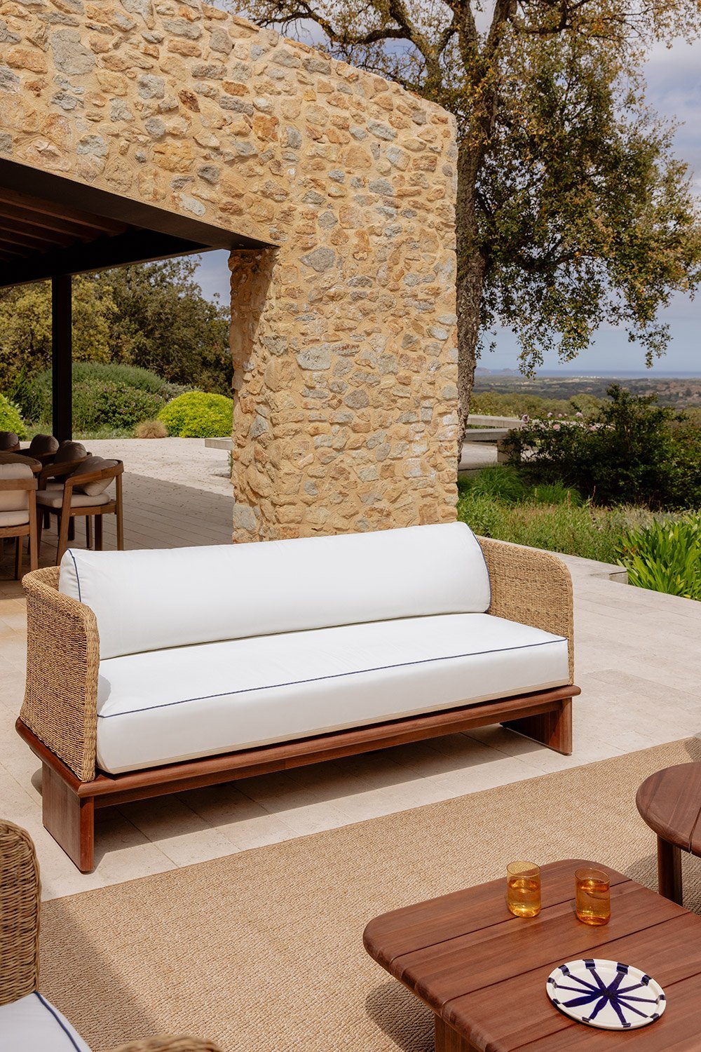 Famara 3-seater garden sofa in rattan and acacia wood, gallery image 1