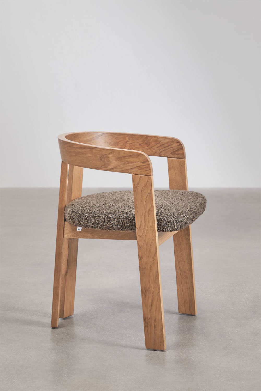 Set of 4 dining chairs with wooden armrests and upholstery Yvone, gallery image 4