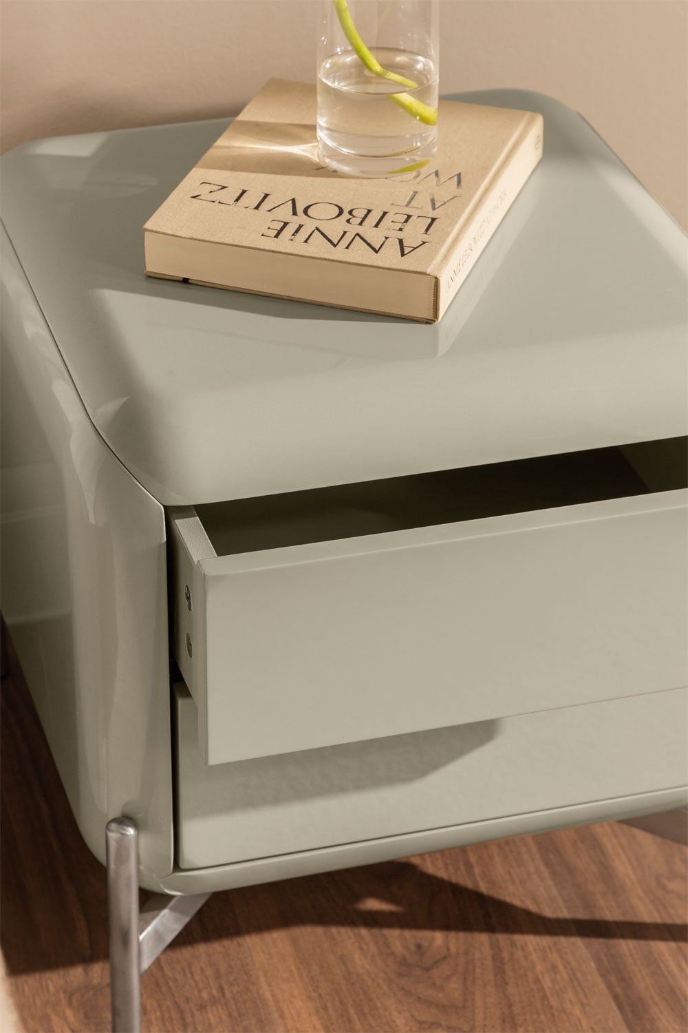 Pack of 2 square bedside tables 45x45 cm in Alazne MDF, gallery image 2