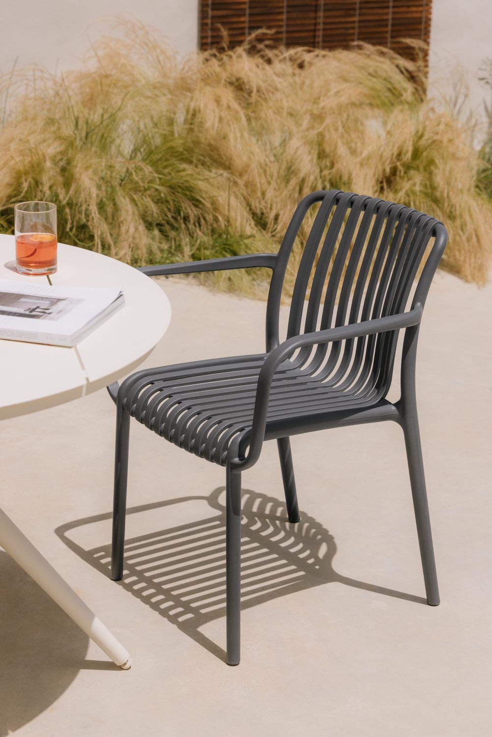 Pack of 2 Wendell polypropylene garden chairs with armrests, gallery image 1