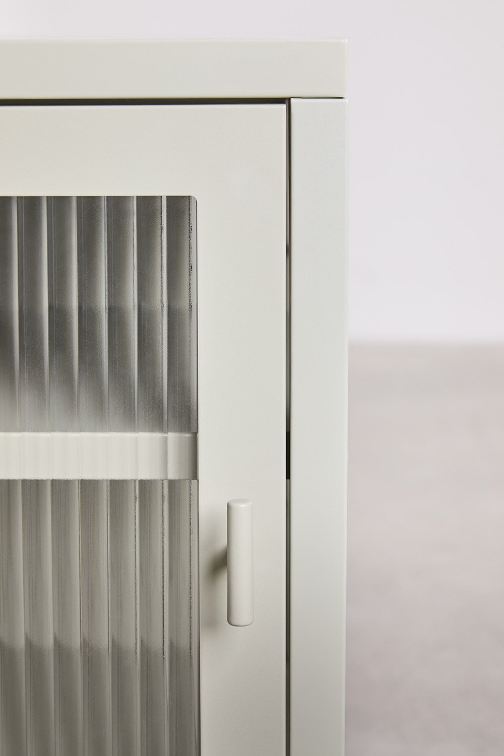 Paoline side table in steel and glass, gallery image 6