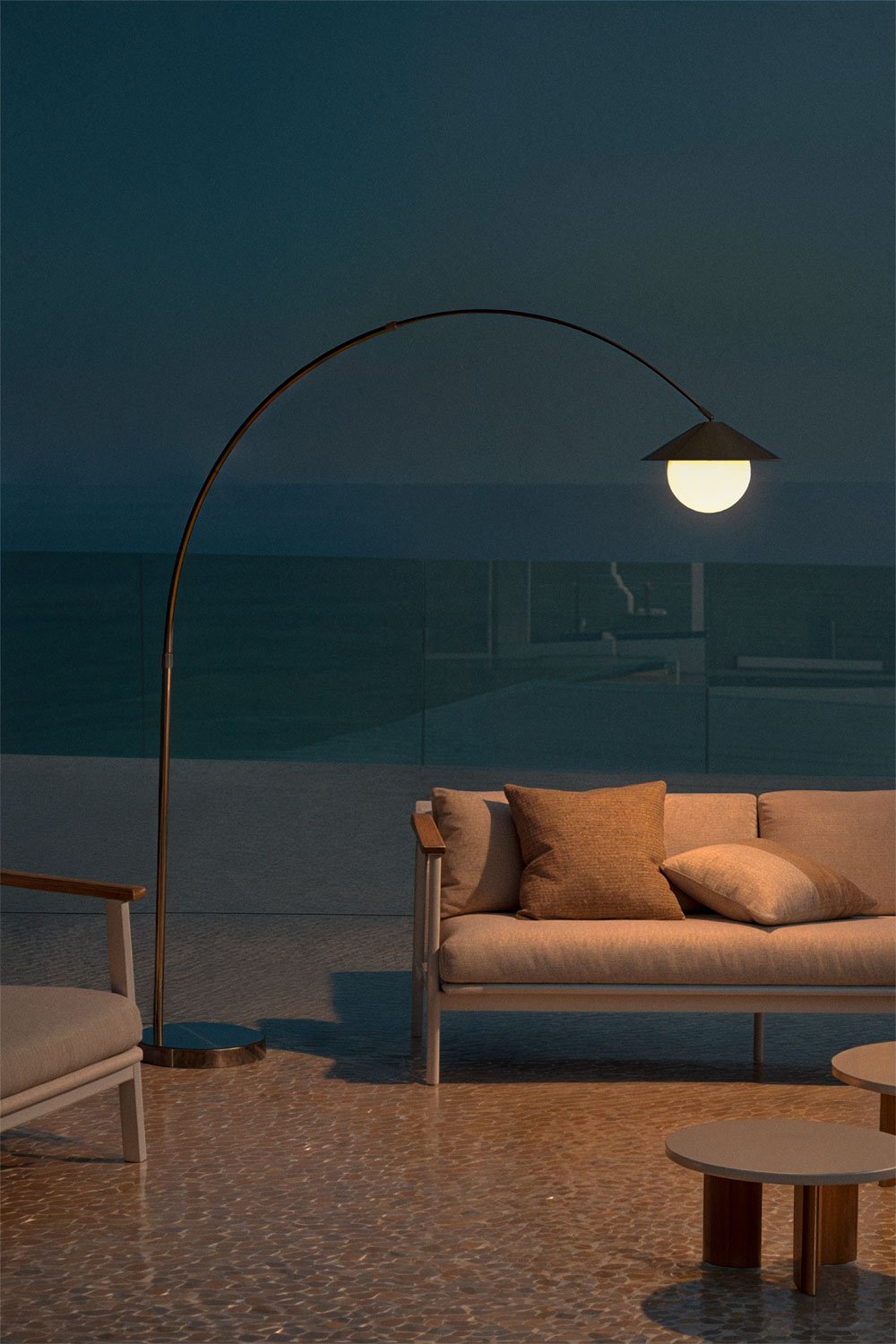 Orvina outdoor iron floor lamp, gallery image 2