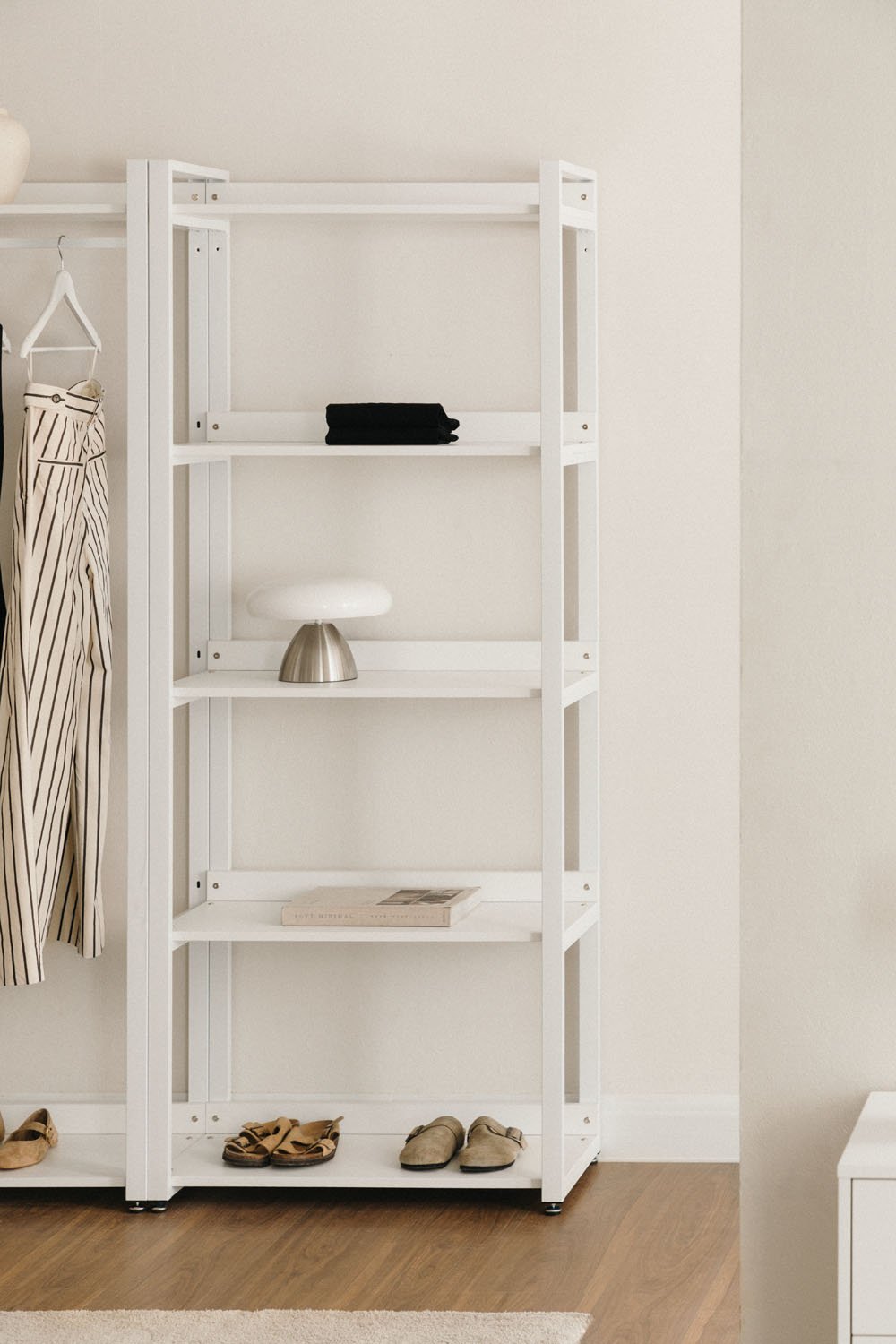 Ariaster steel and wood shelf, gallery image 1