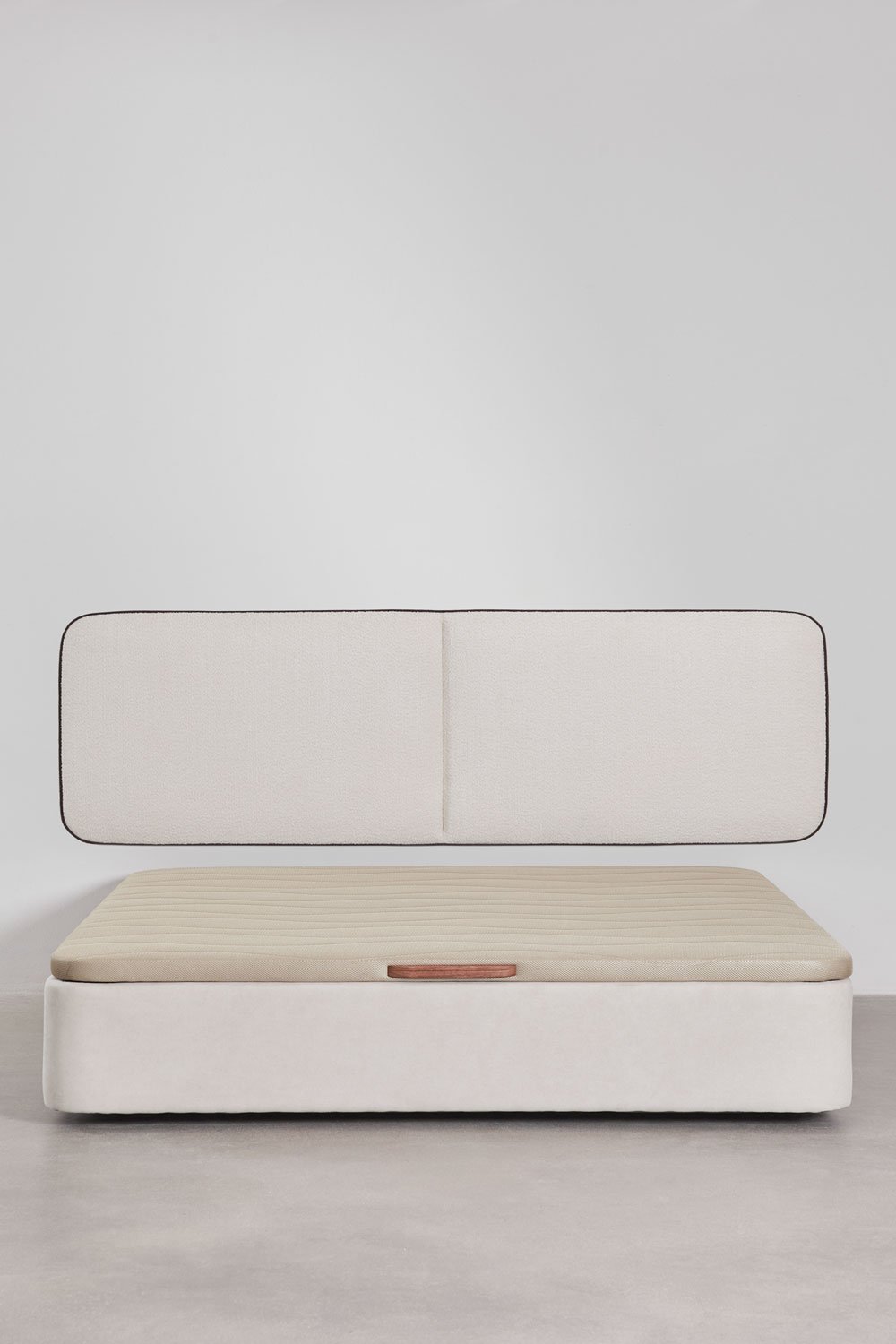 220 cm Romeo bouclé headboard, gallery image 9