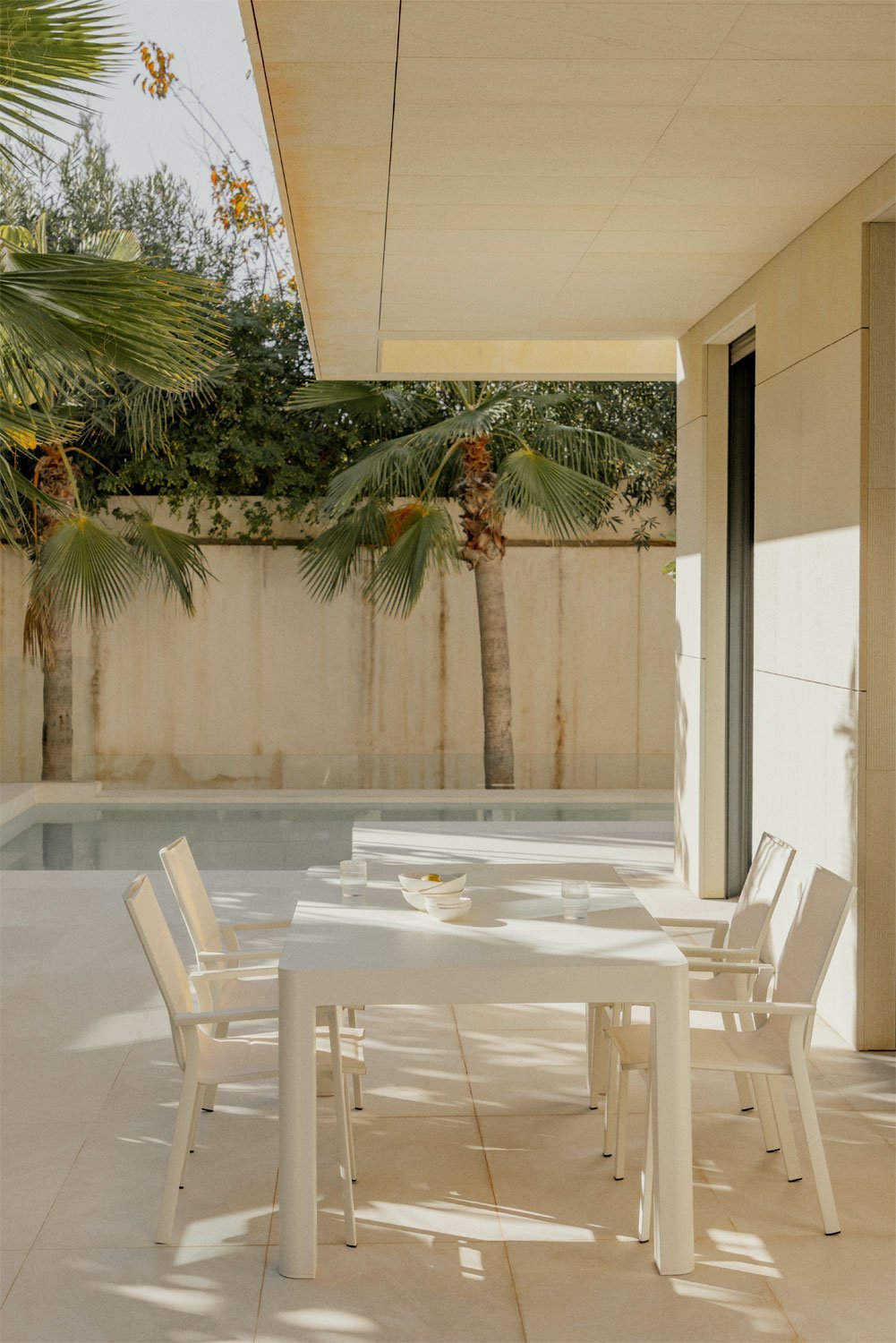 Arnadine Rectangular Garden Table, gallery image 1