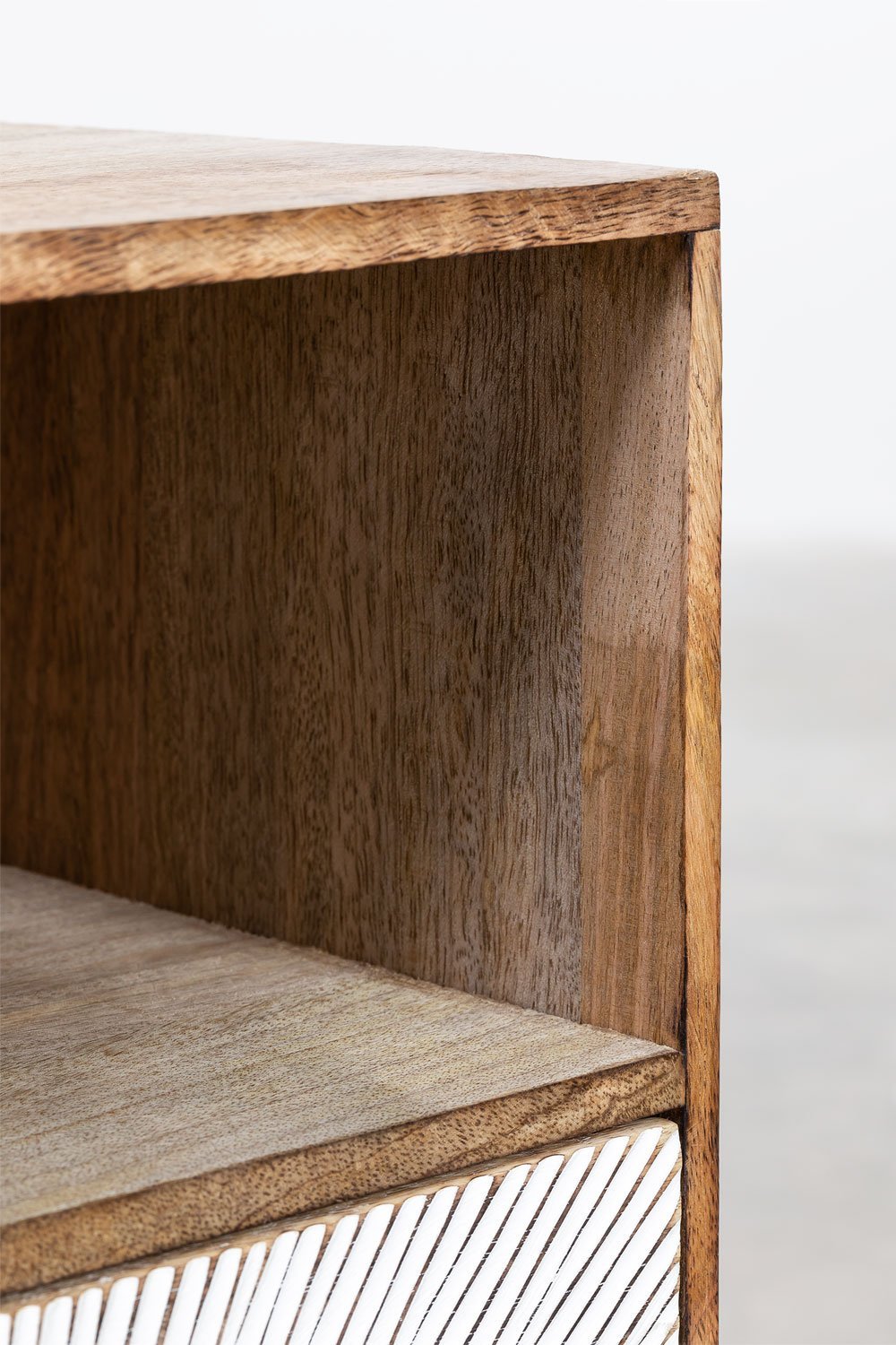 Pack of 2 nightstands in Kaobany mango wood, gallery image 5