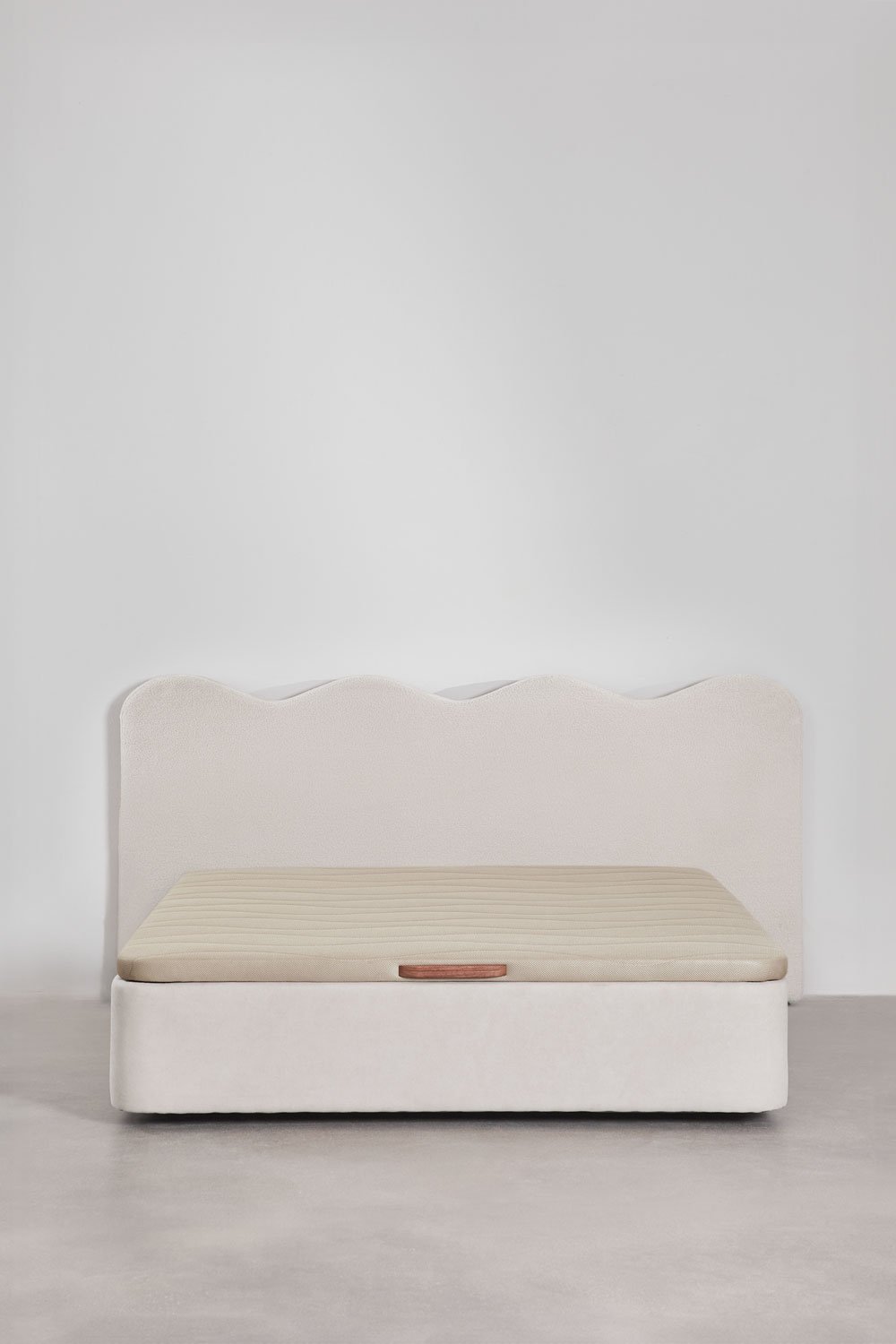 180 cm Fausto sheepskin headboard, gallery image 8