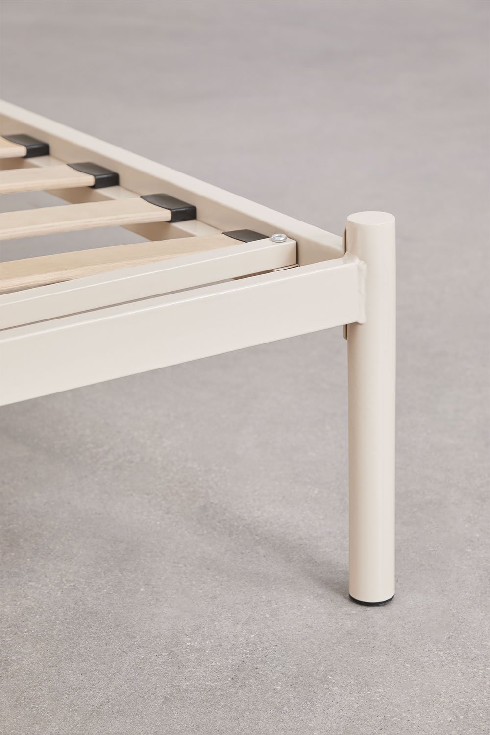 Asteri iron bed, gallery image 6