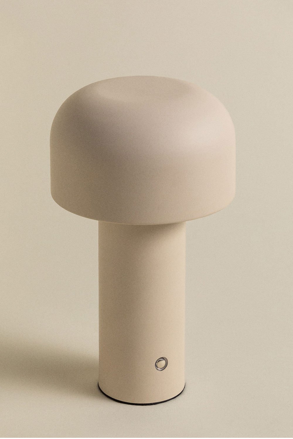 Loentia wireless LED outdoor table lamp in iron, gallery image 1