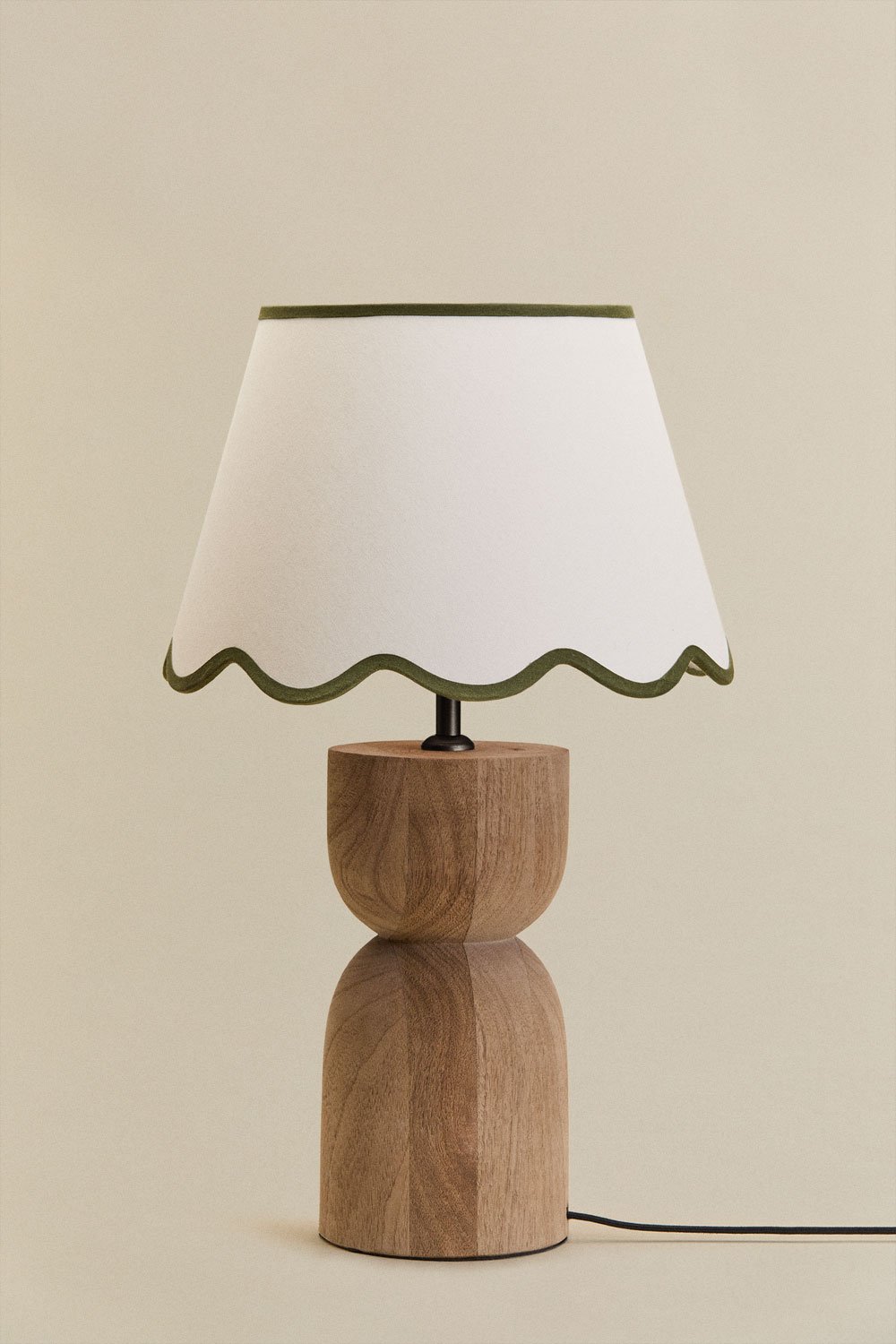Diniz table lamp, gallery image 3