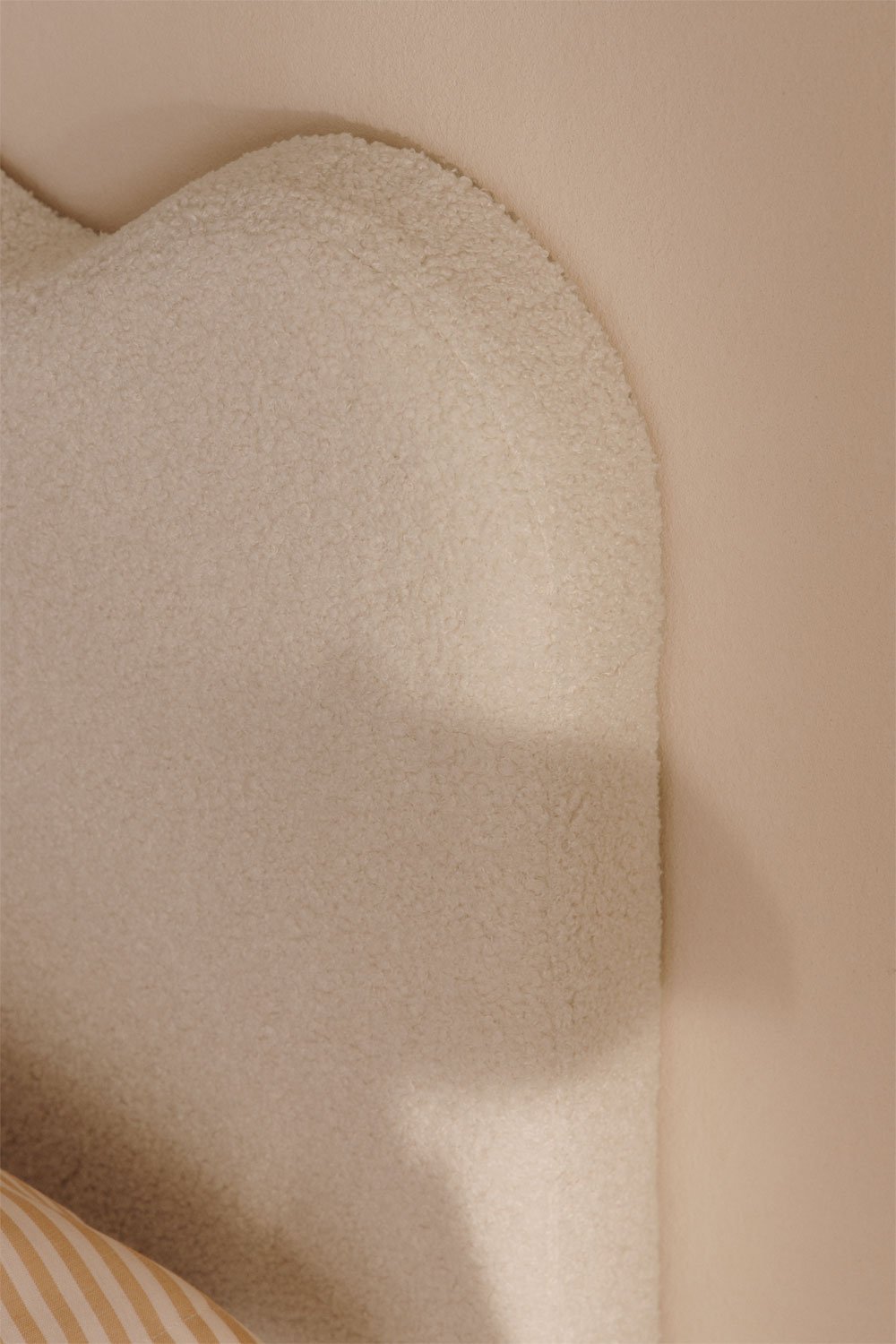 Fausto 110 cm sheepskin headboard, gallery image 2