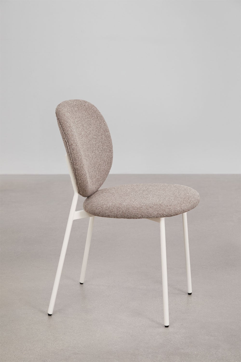 Pack of 4 Gloriel upholstered stackable dining chairs, gallery image 4