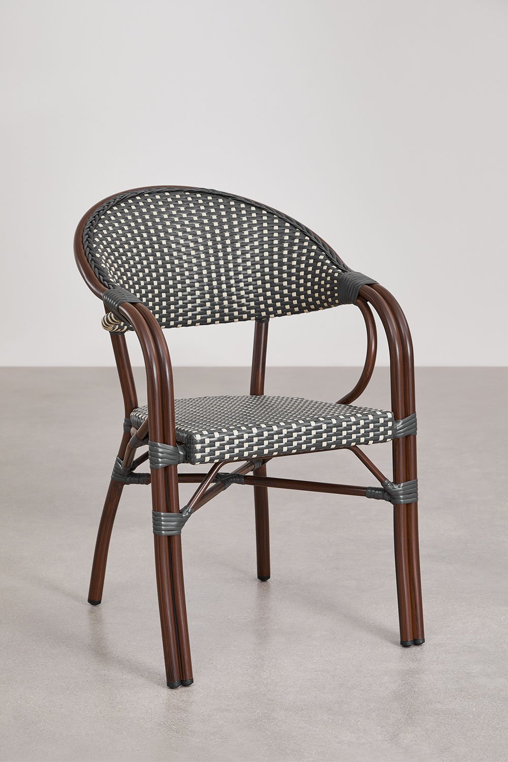 Pack of 2 stackable garden chairs with armrests in aluminium Brielle Bistro, gallery image 3