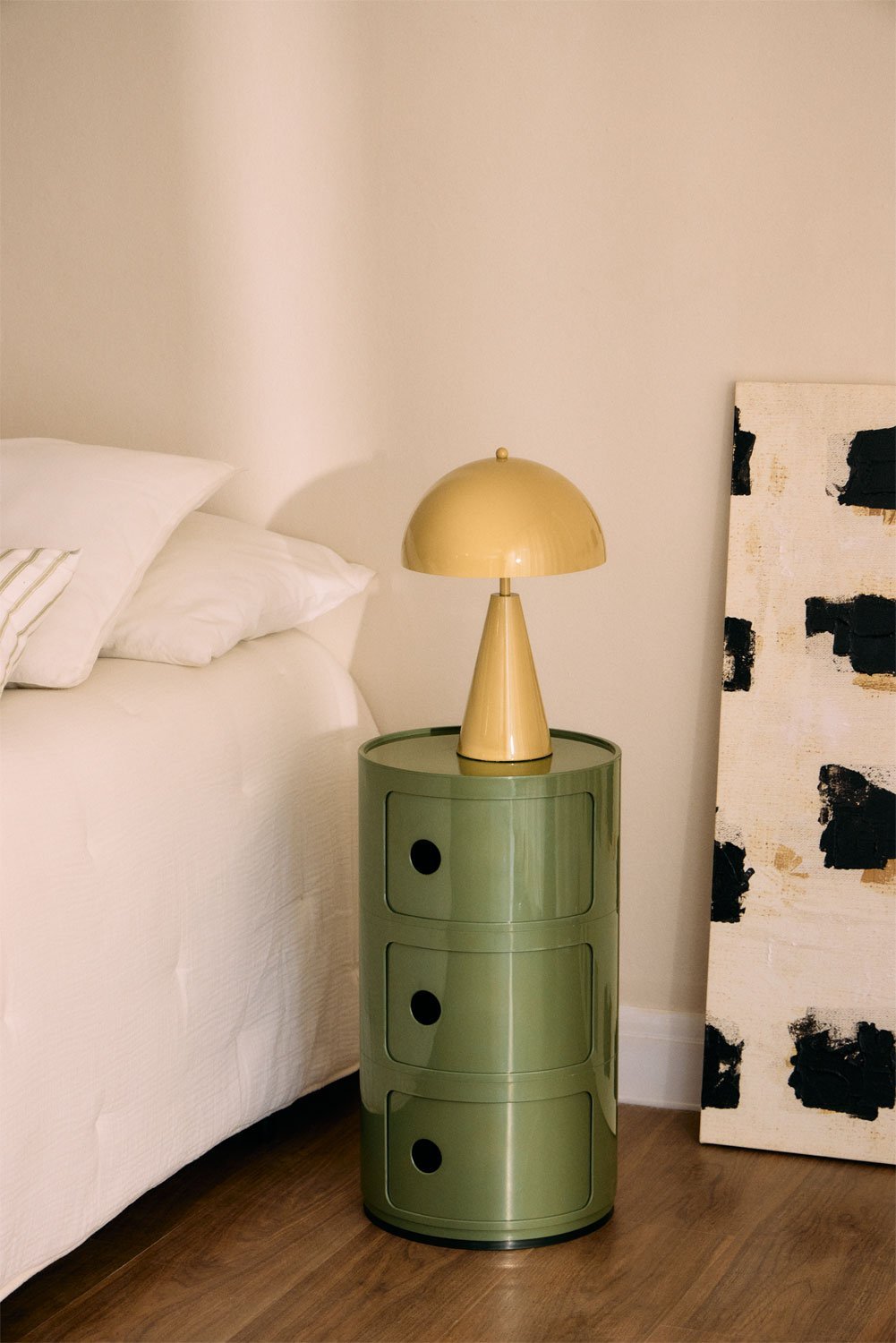 Pack of 2 round bedside tables with shelves Babel, gallery image 1