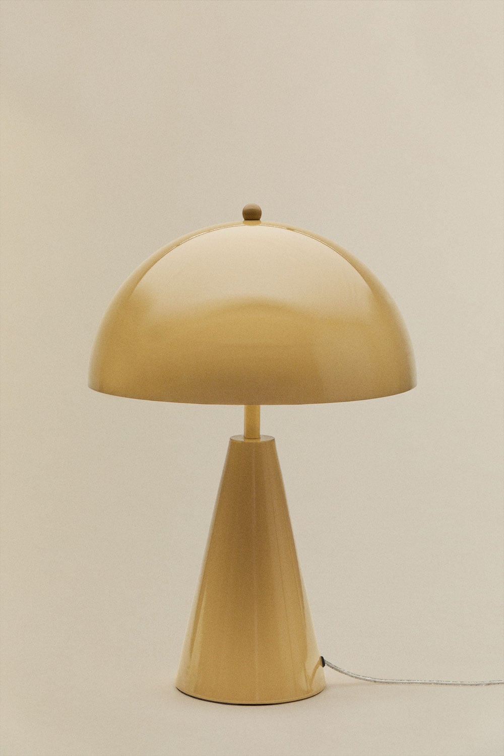 Jaliya iron table lamp, gallery image 2