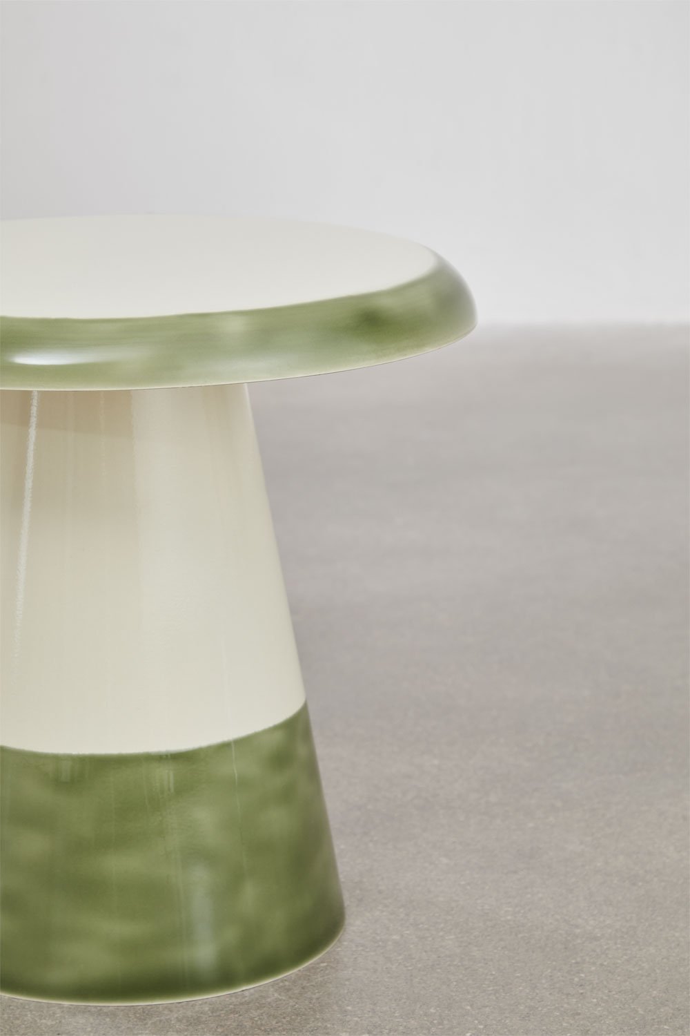 Marcela round iron nightstand, gallery image 5