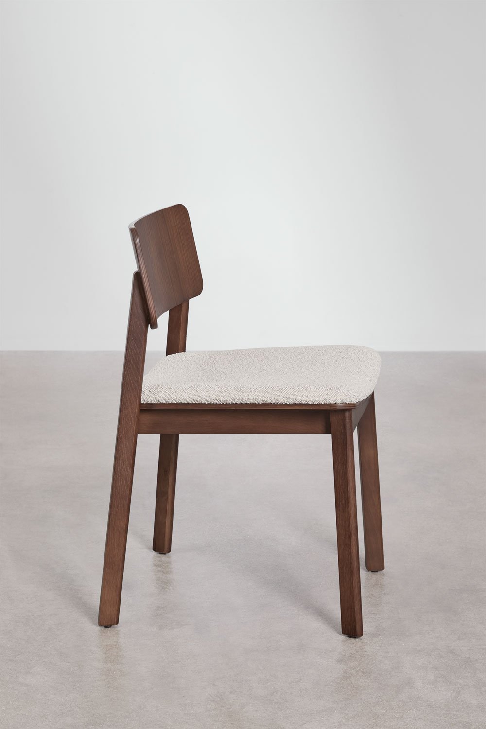 Pack of 2 Gilda wooden dining chairs, gallery image 4