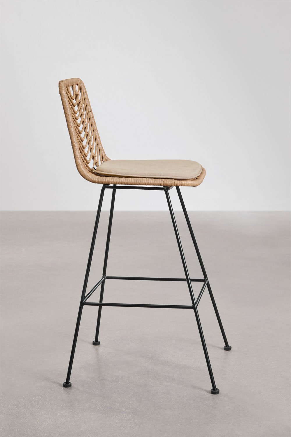 High garden stool in Gouda Natural synthetic rattan, gallery image 2