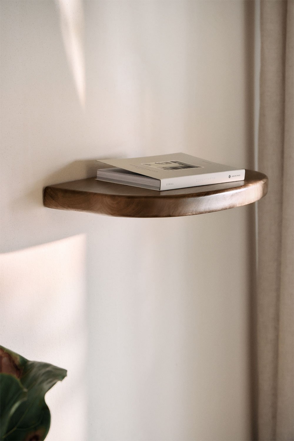 Wall shelf 45x45 cm in mango wood Agathe, gallery image 1