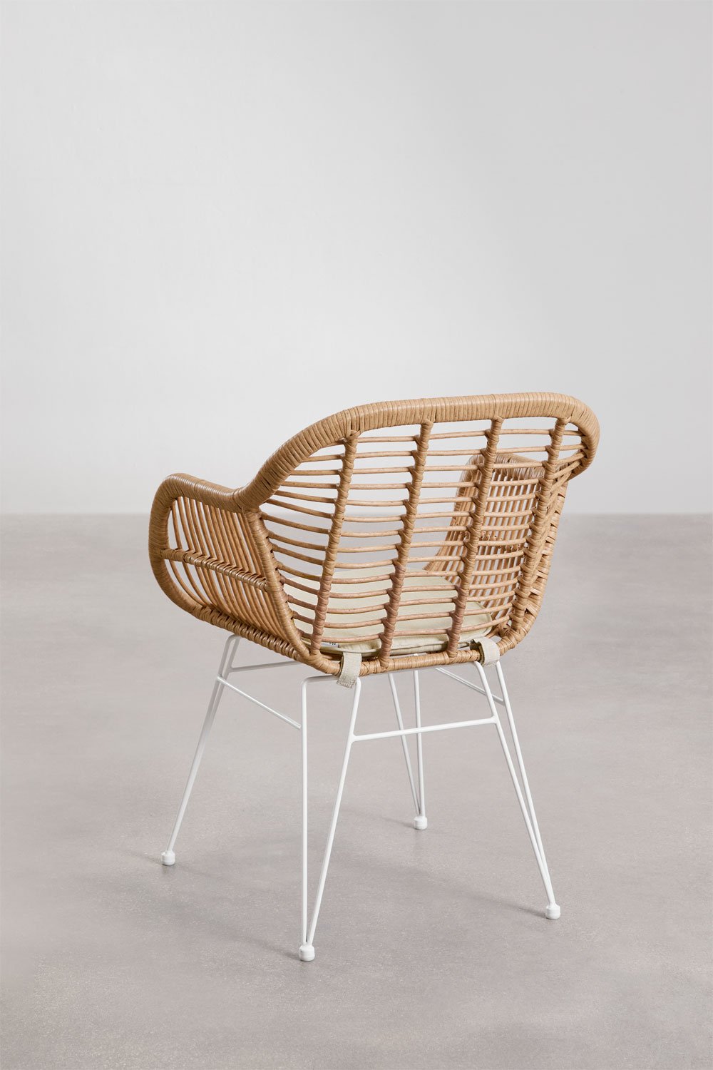 Pack of 2 Zole synthetic wicker dining chairs, gallery image 3